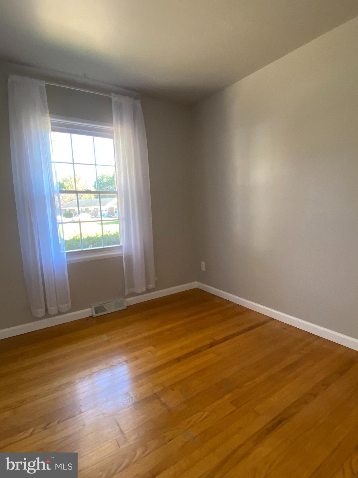 STONELEIGH - Residential