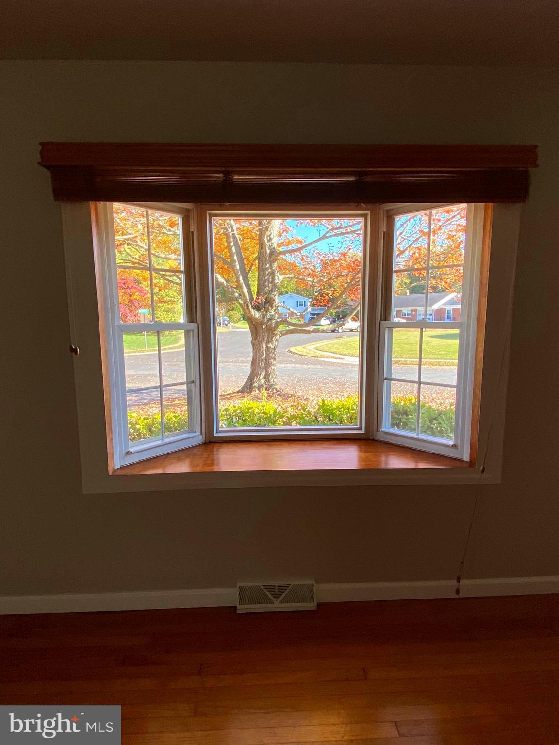 STONELEIGH - Residential