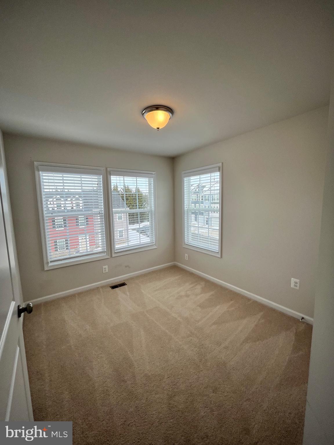 REGENCY CROSSING - Residential