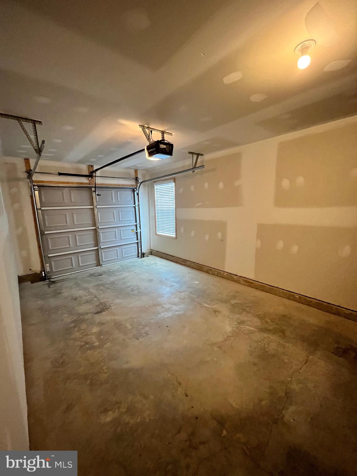 REGENCY CROSSING - Residential