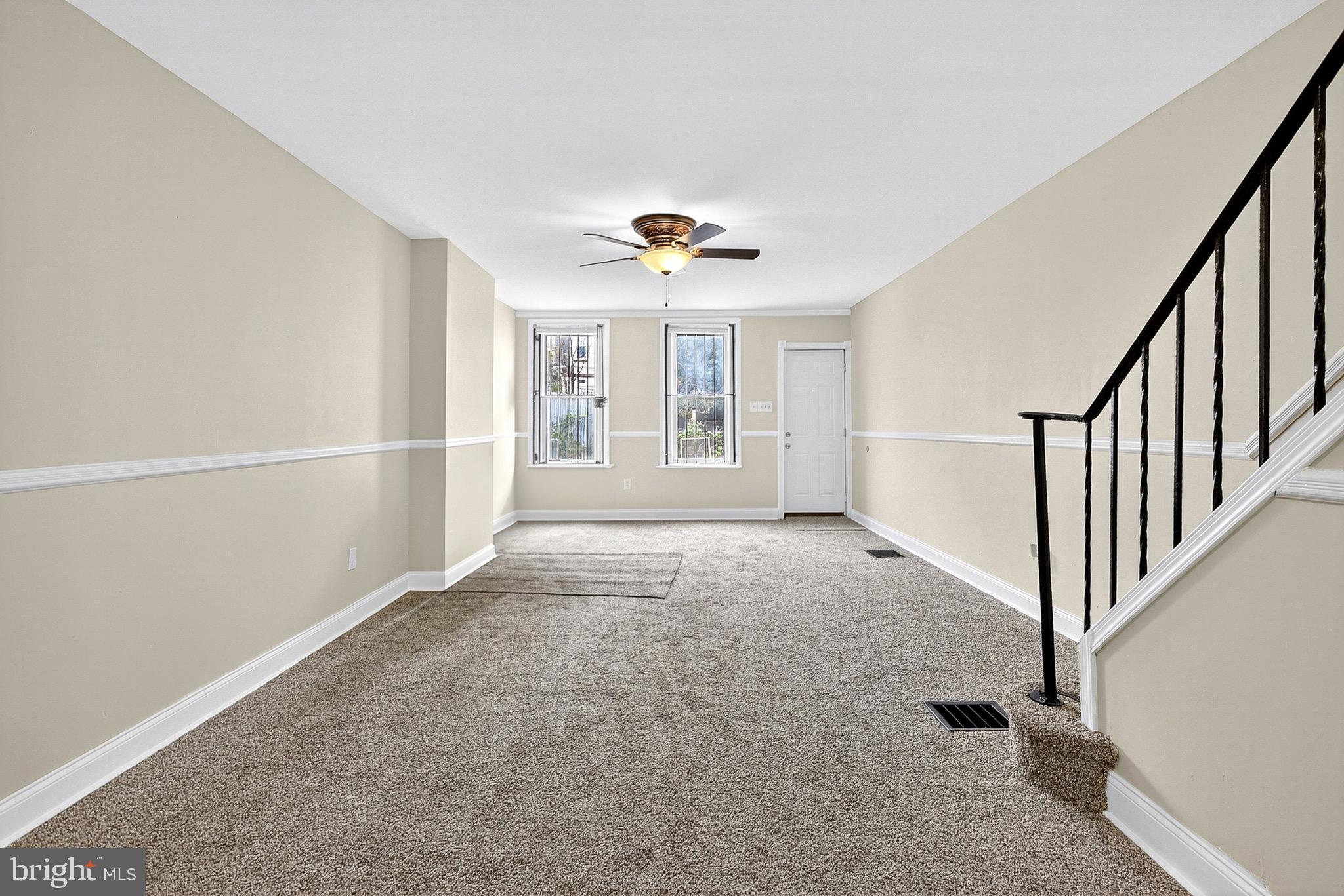 KENSINGTON - Residential