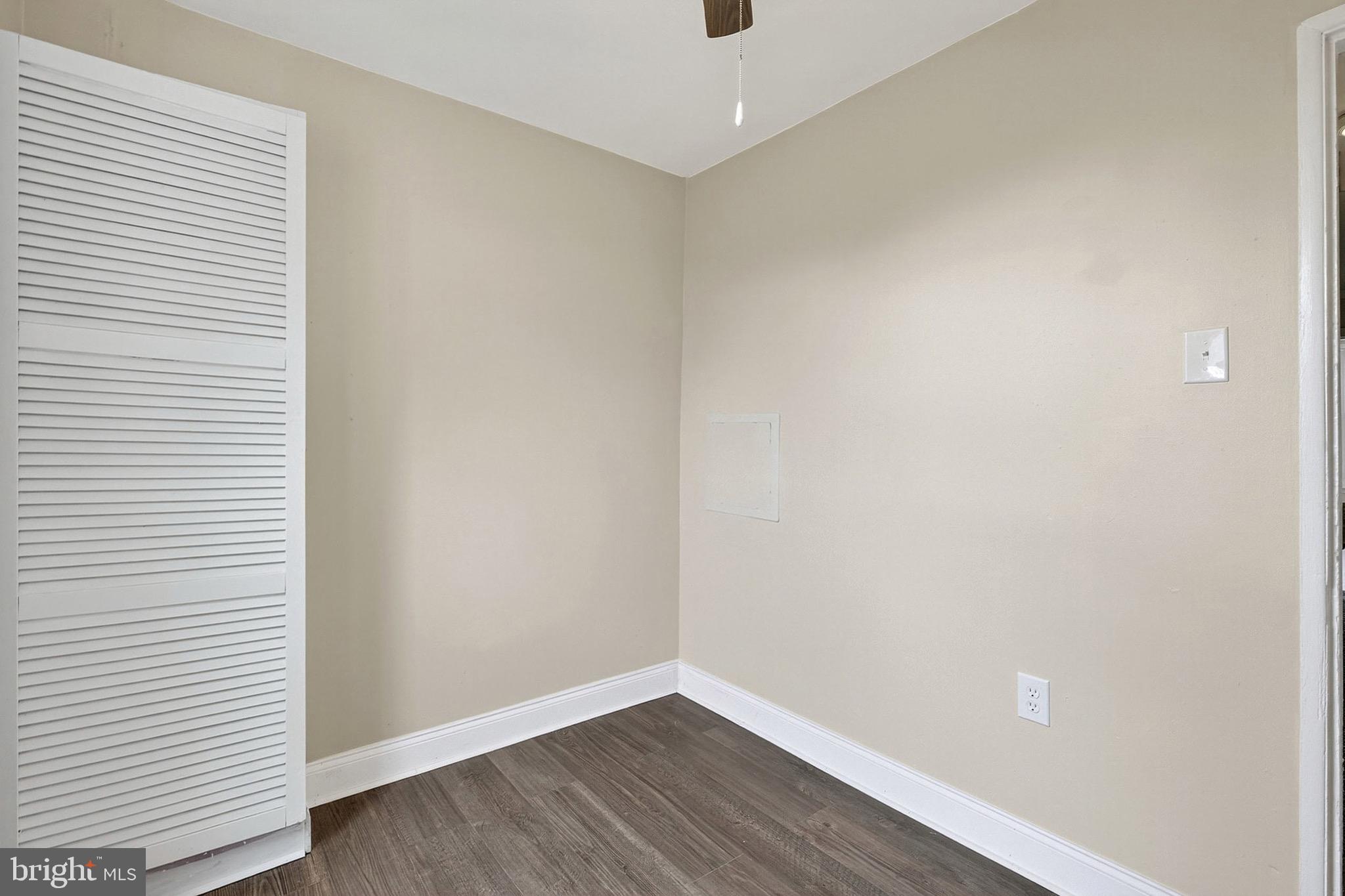 KENSINGTON - Residential