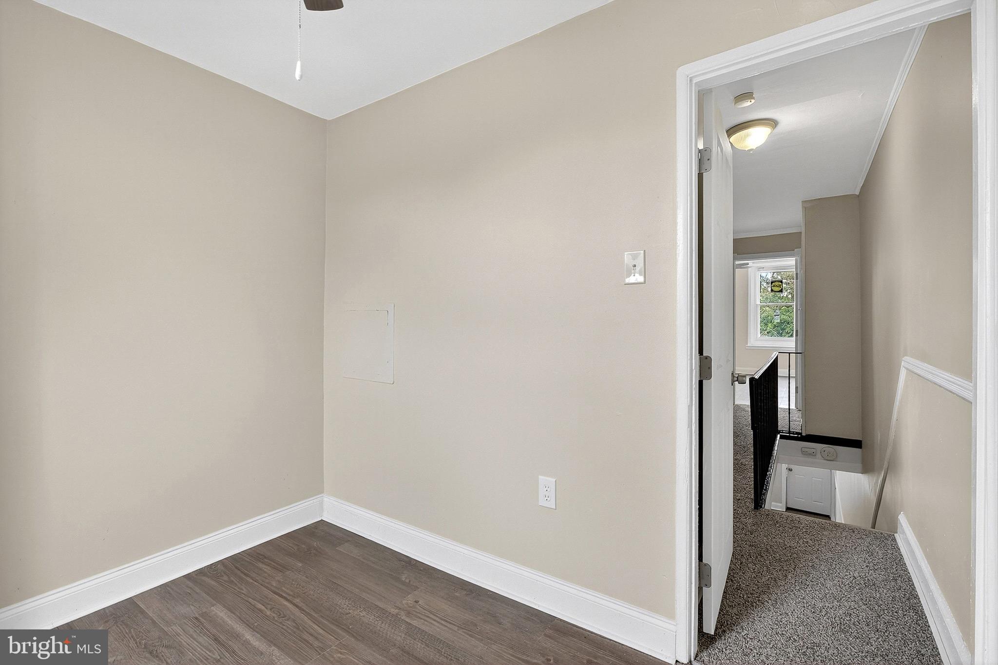 KENSINGTON - Residential