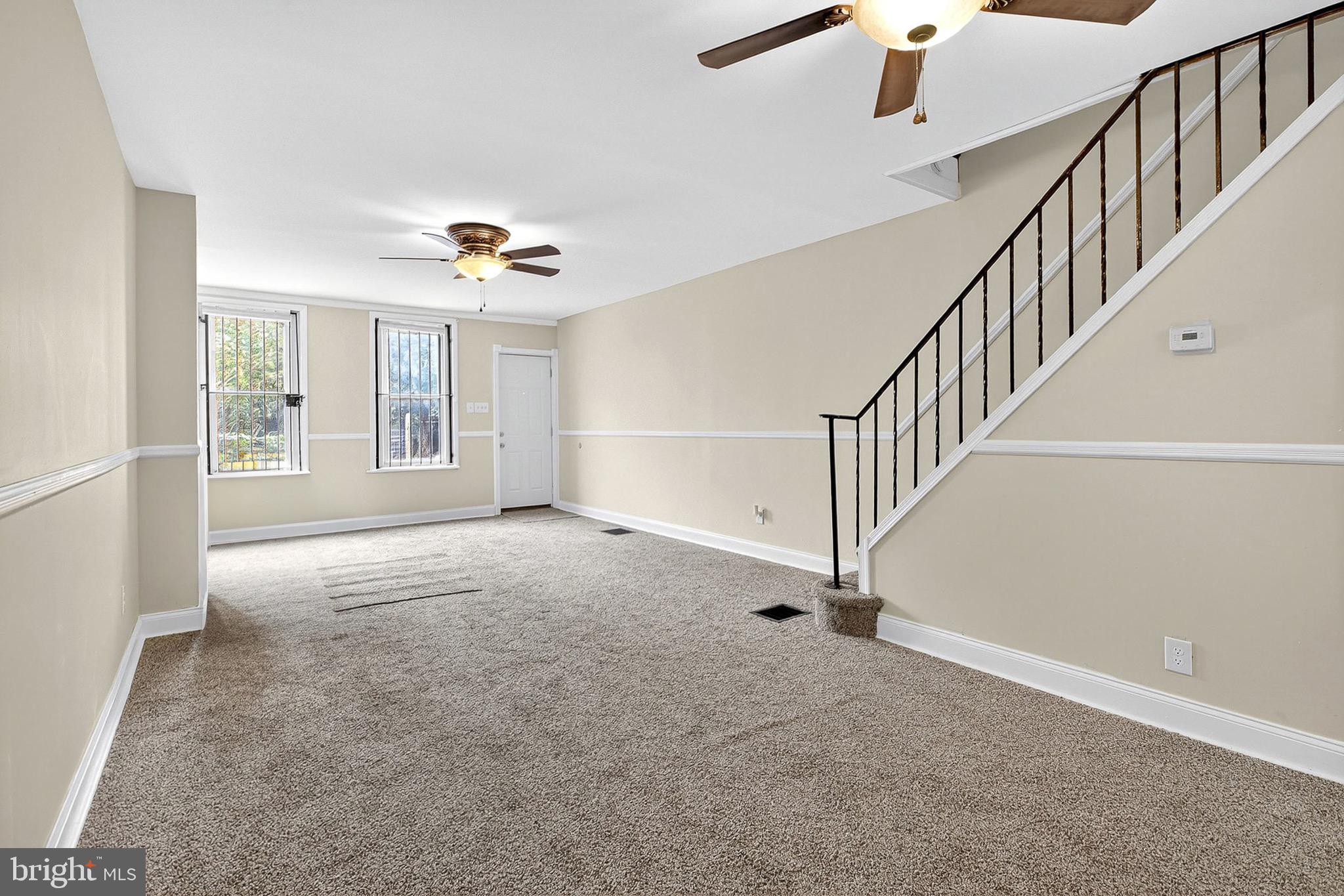 KENSINGTON - Residential