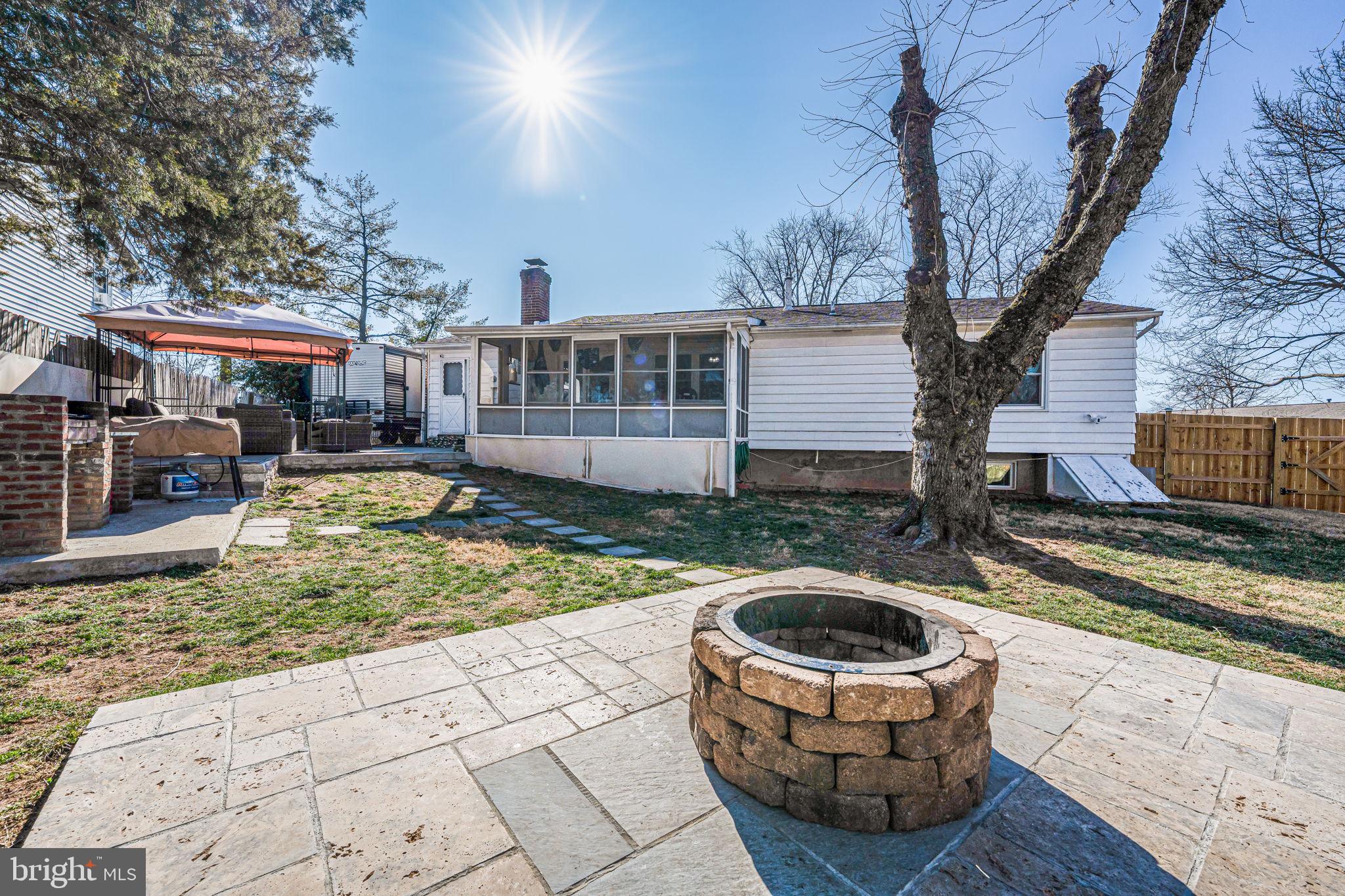 STERLING  PARK - Residential