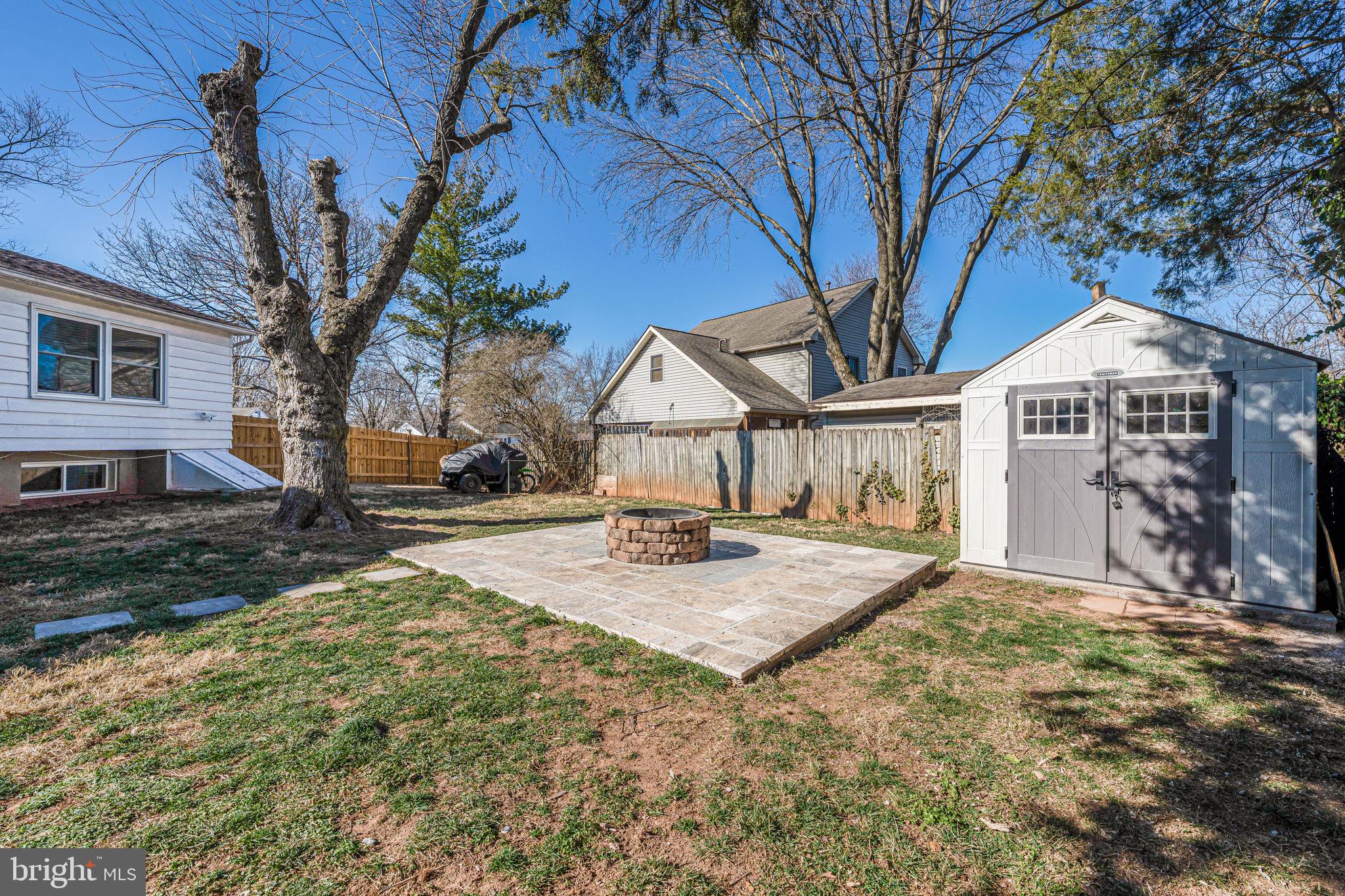 STERLING  PARK - Residential