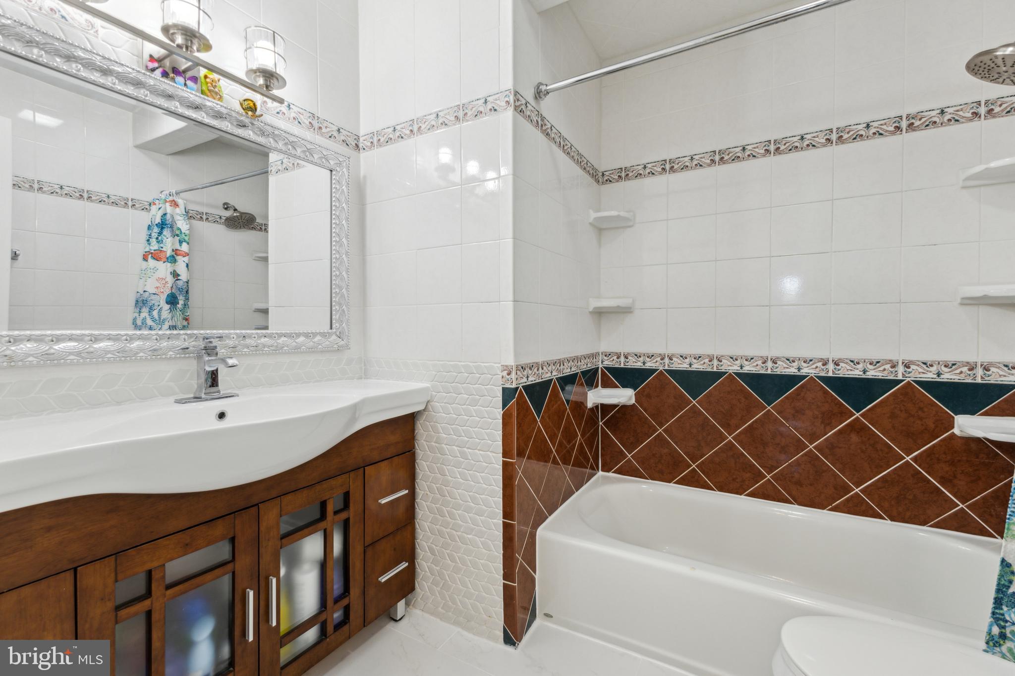 DALE CITY - Residential