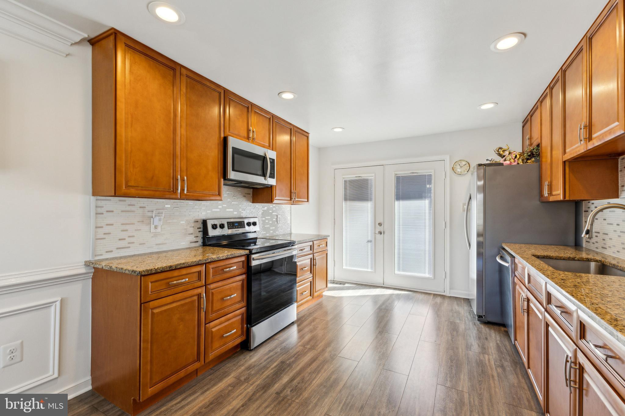 DALE CITY - Residential