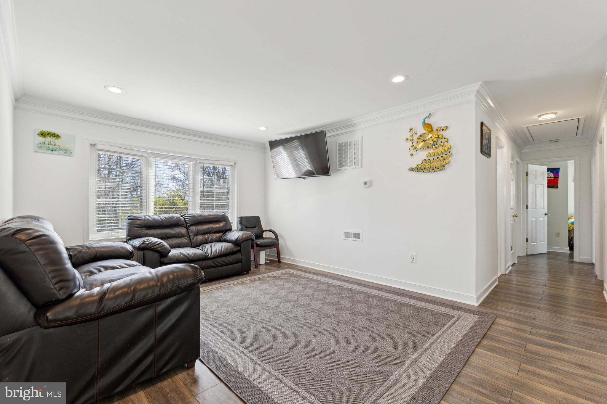 DALE CITY - Residential