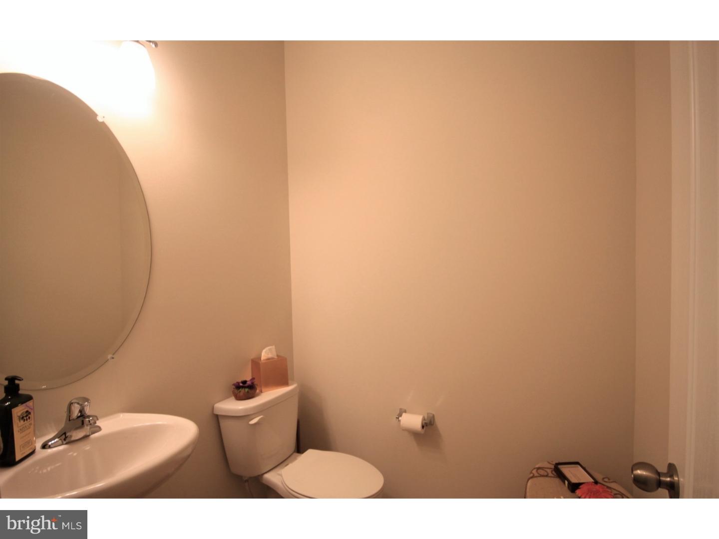 WARRINGTON POINTE - Residential Lease