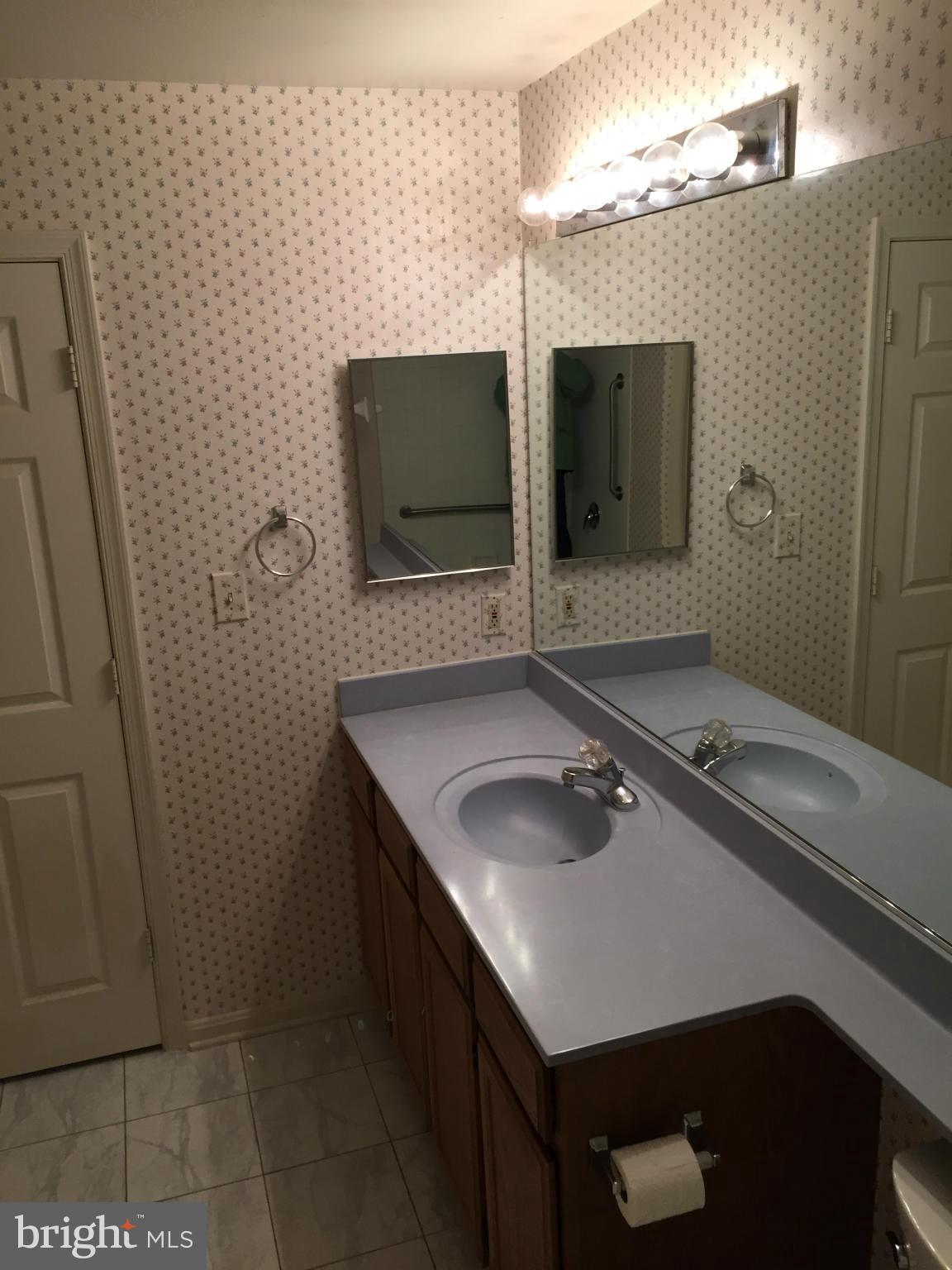 VILLAGE OF LONG REACH - Residential Lease