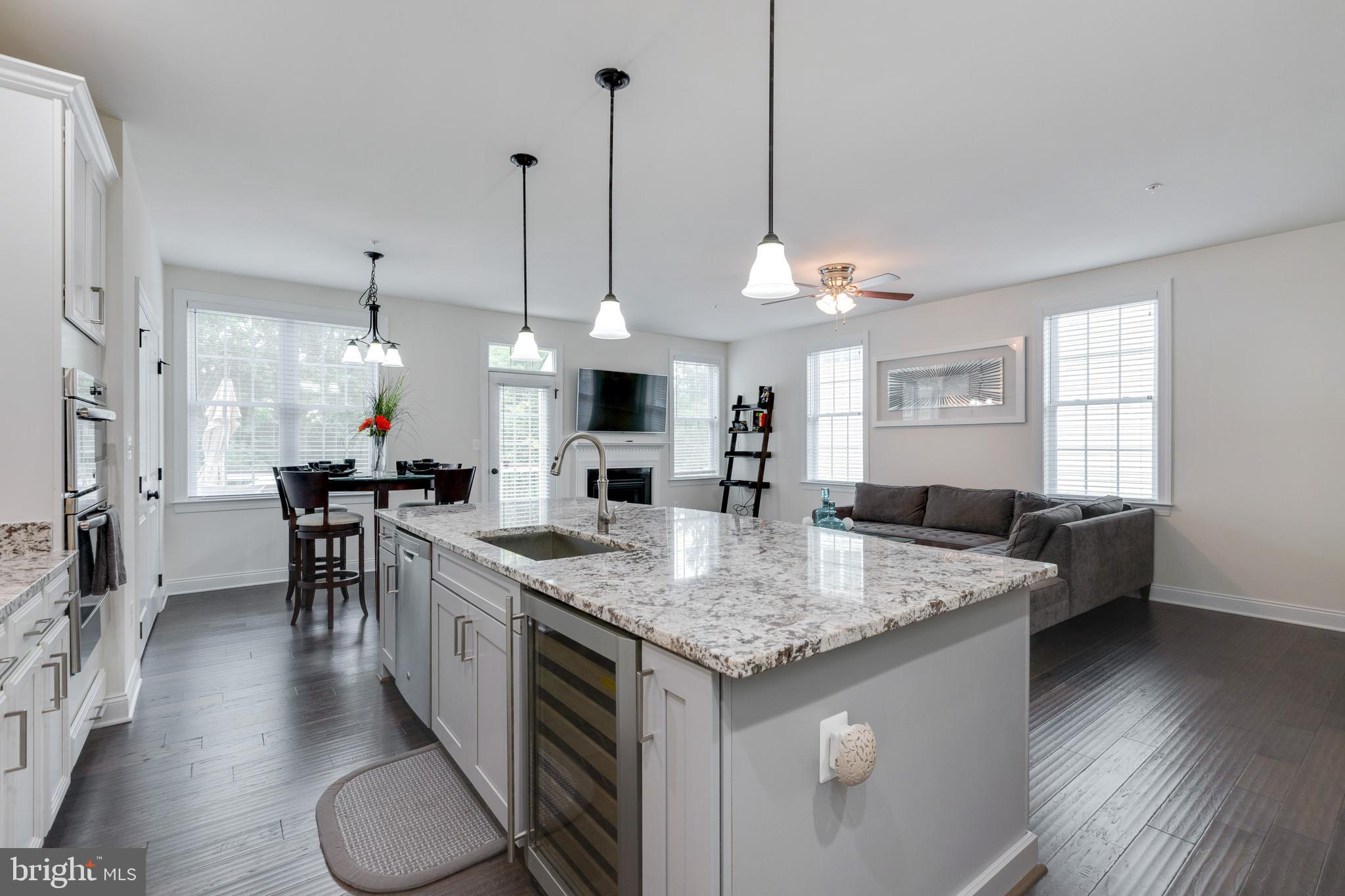 MARLBORO RIDGE - Residential