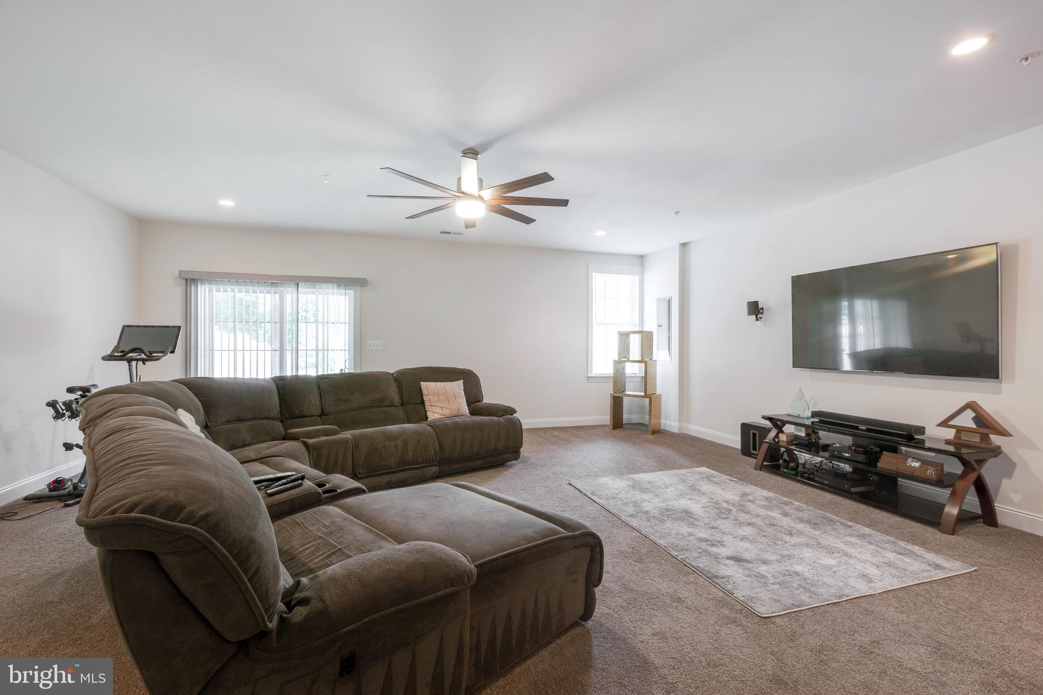 MARLBORO RIDGE - Residential