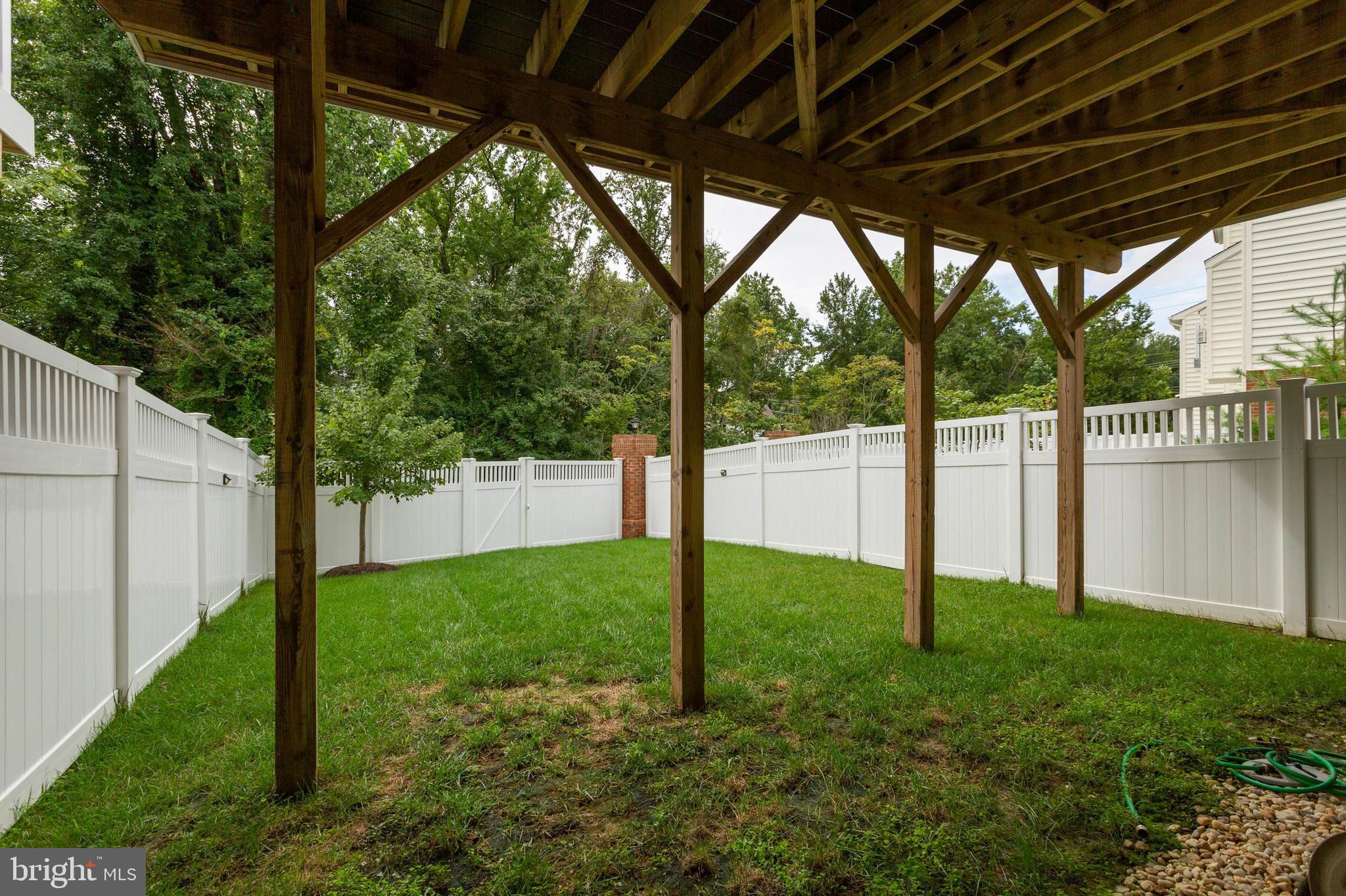 MARLBORO RIDGE - Residential