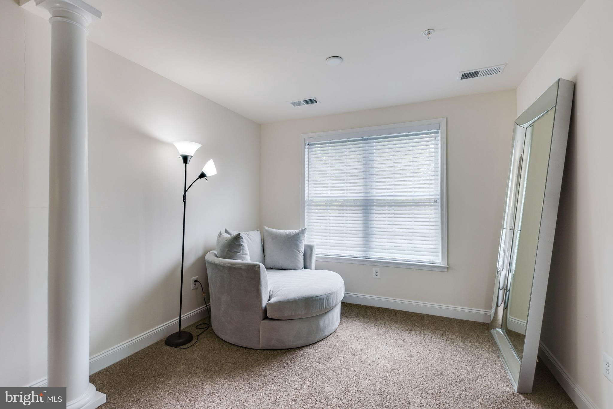 MARLBORO RIDGE - Residential