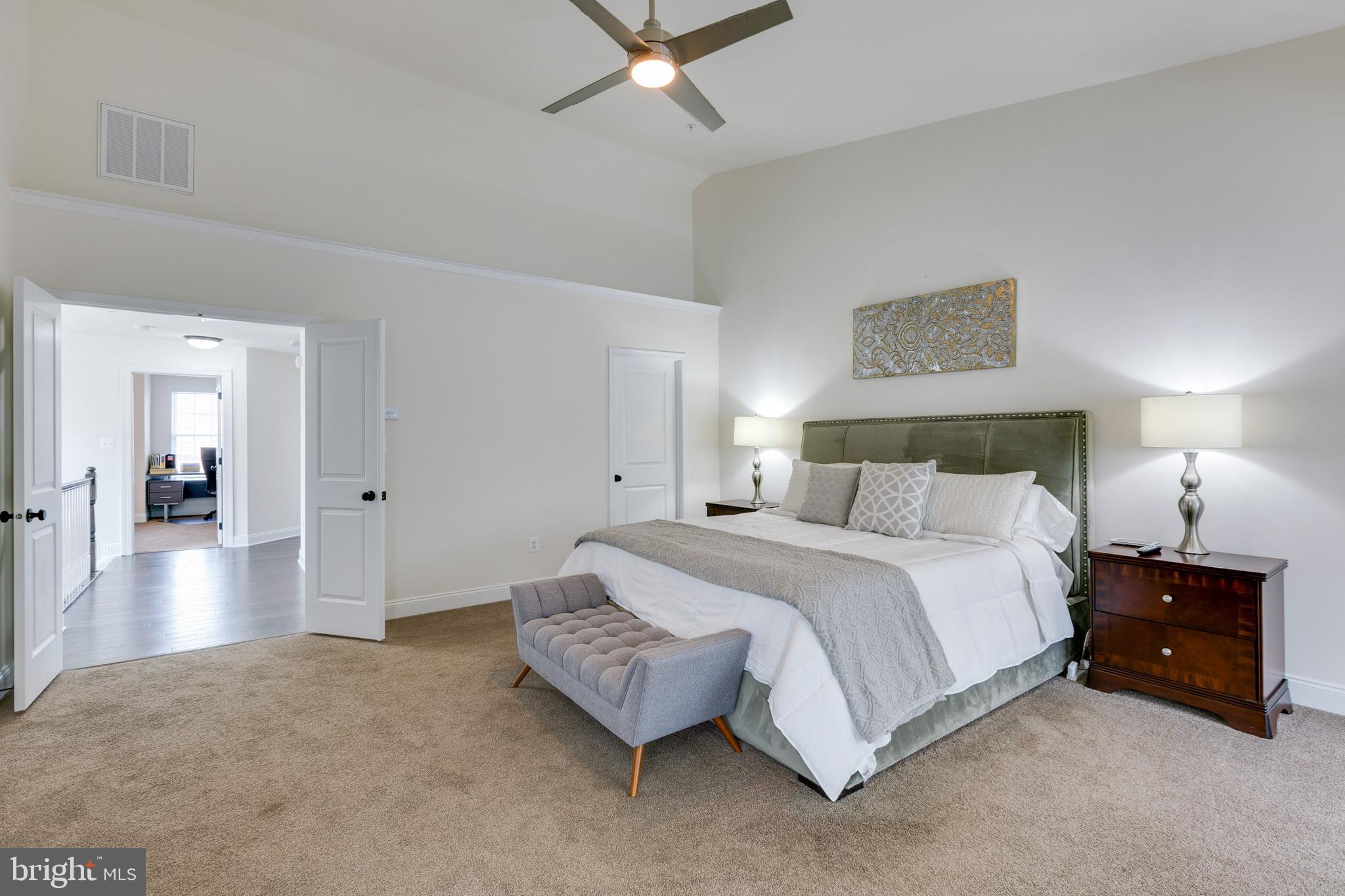 MARLBORO RIDGE - Residential