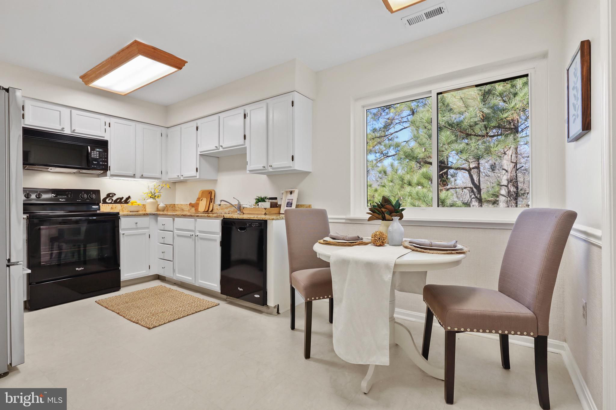 HERITAGE HARBOUR - Residential