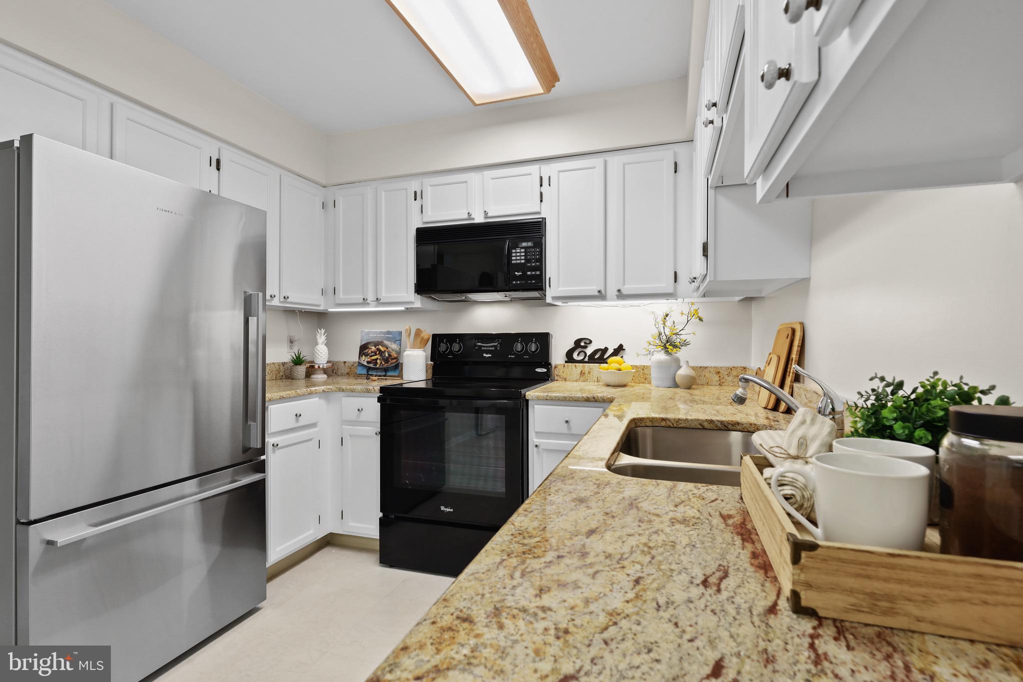 HERITAGE HARBOUR - Residential