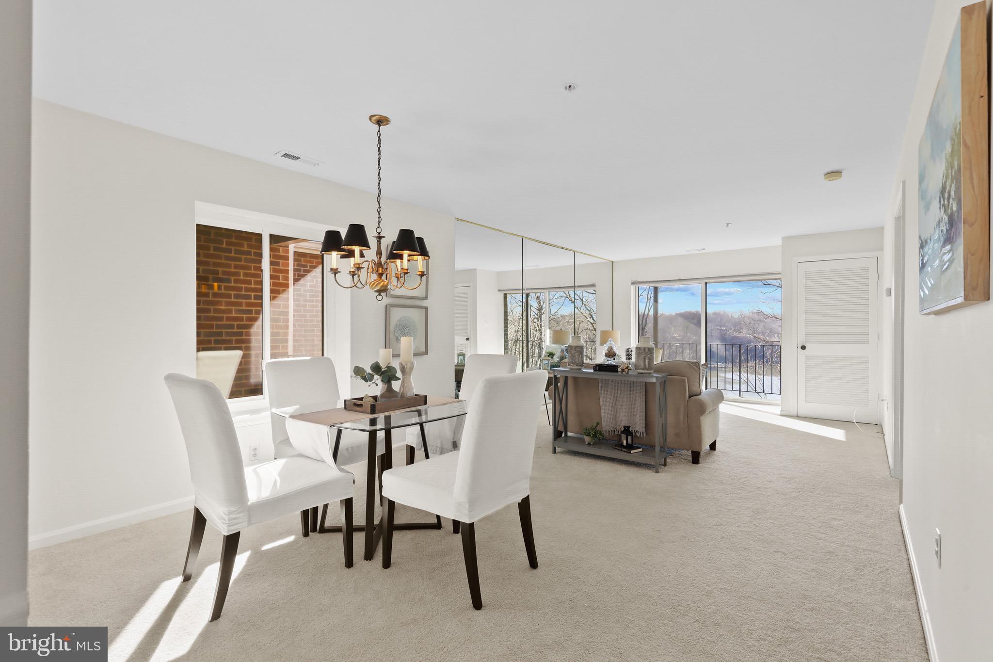 HERITAGE HARBOUR - Residential