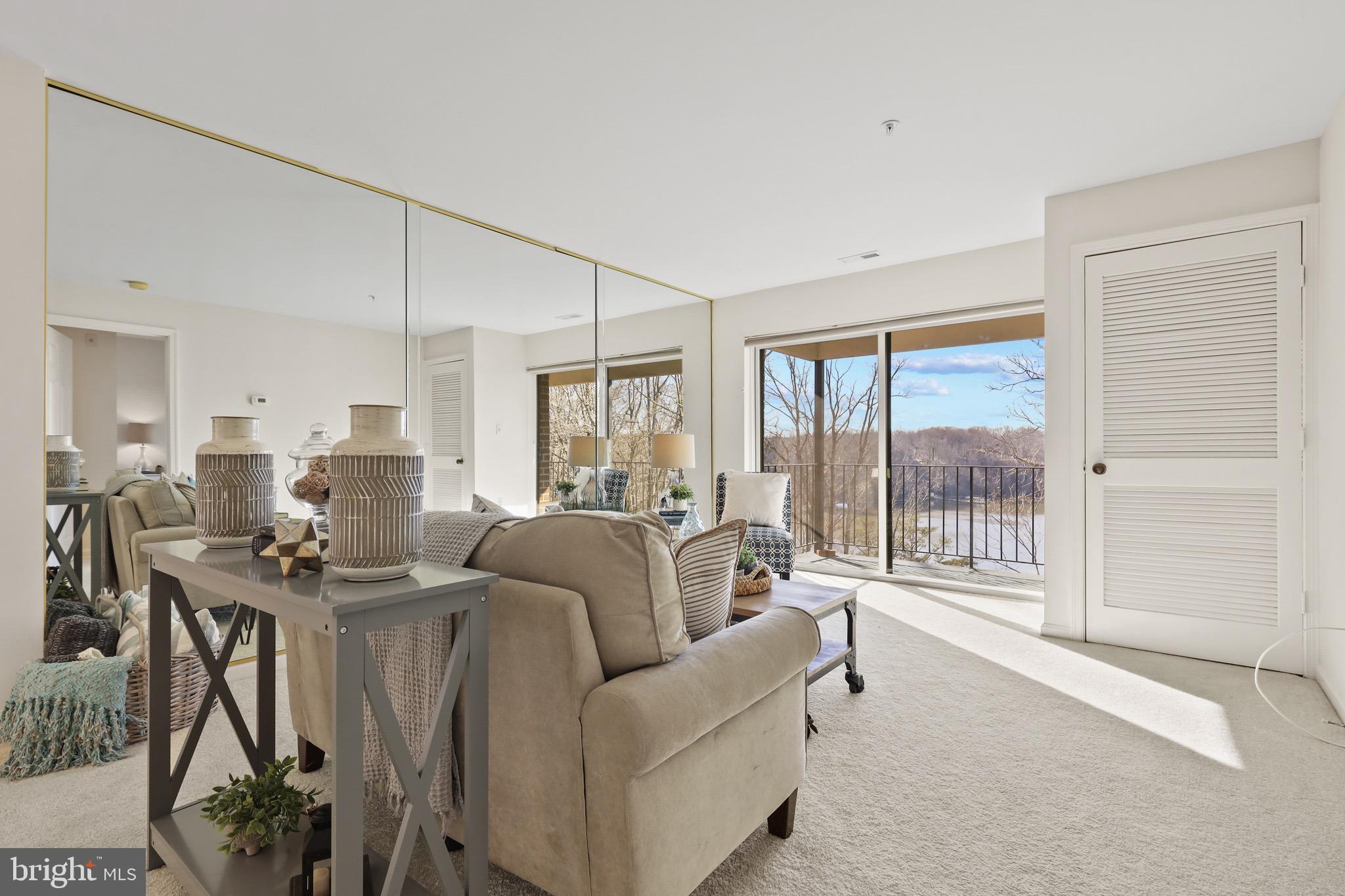 HERITAGE HARBOUR - Residential