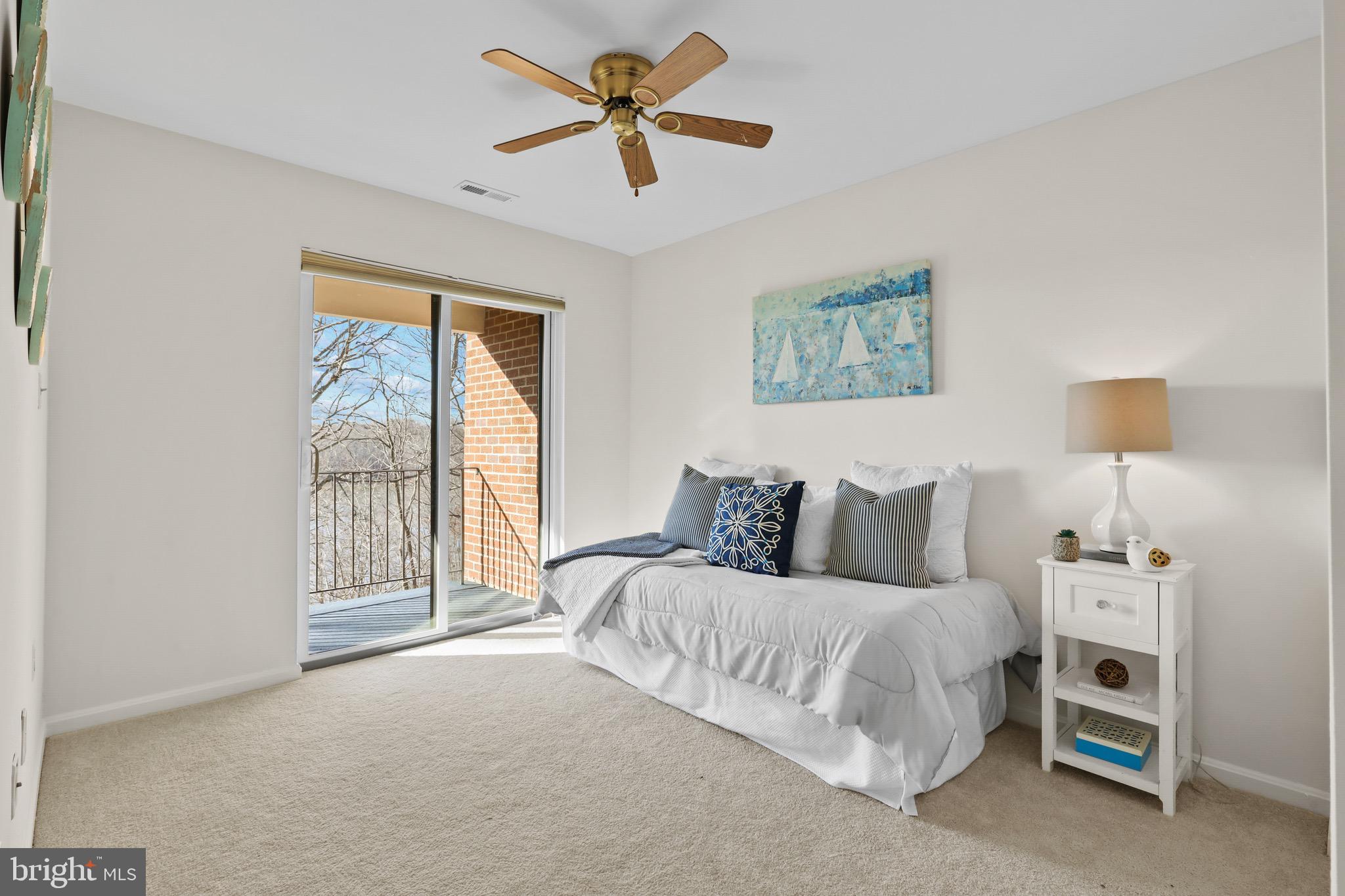 HERITAGE HARBOUR - Residential