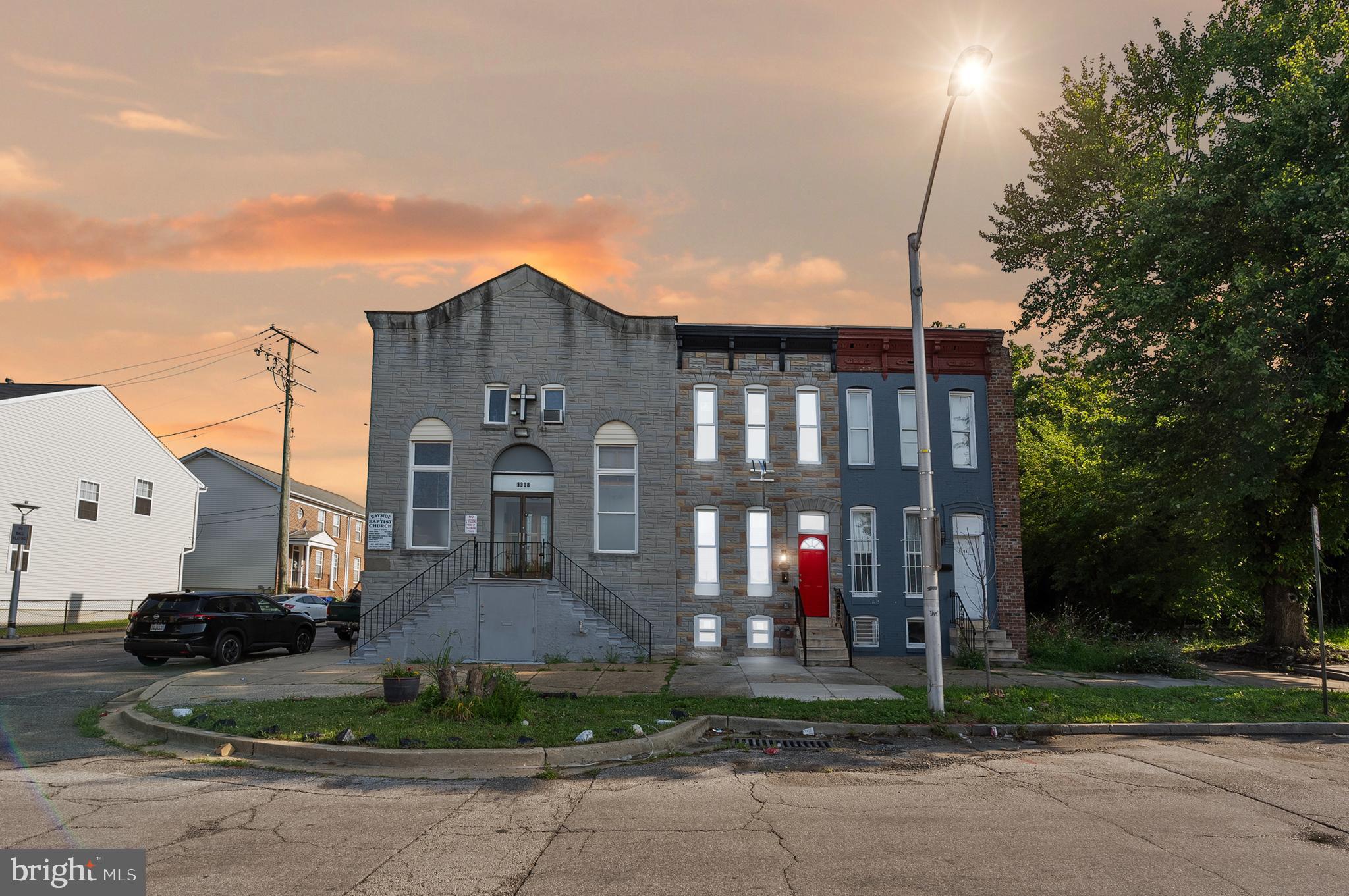 SANDTOWN-WINCHESTER - Residential
