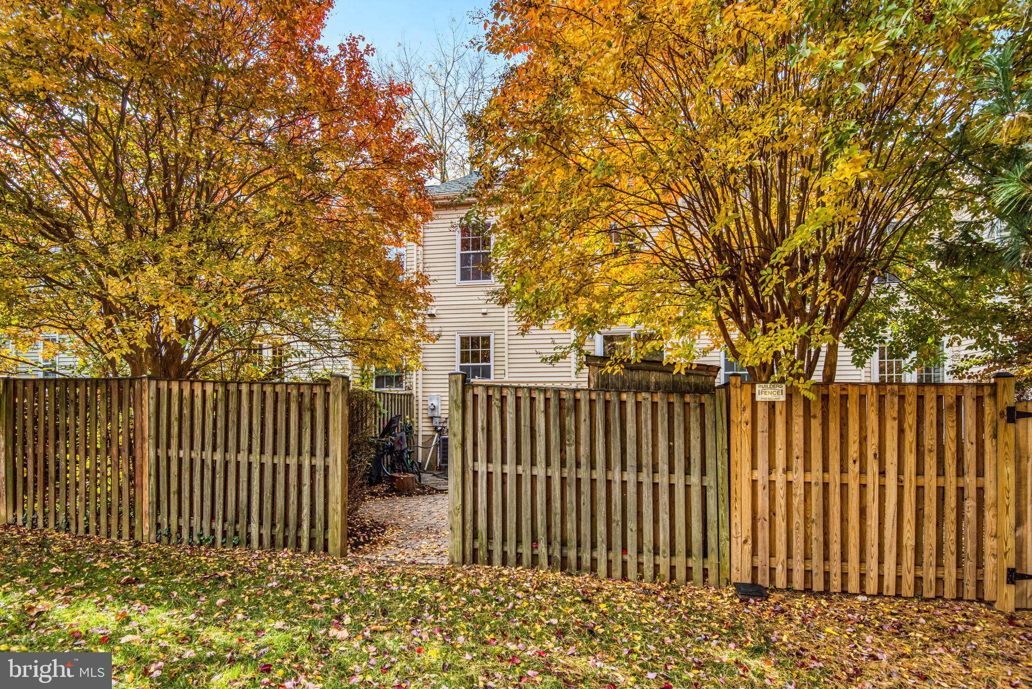 FLINT HILL MANOR - Residential