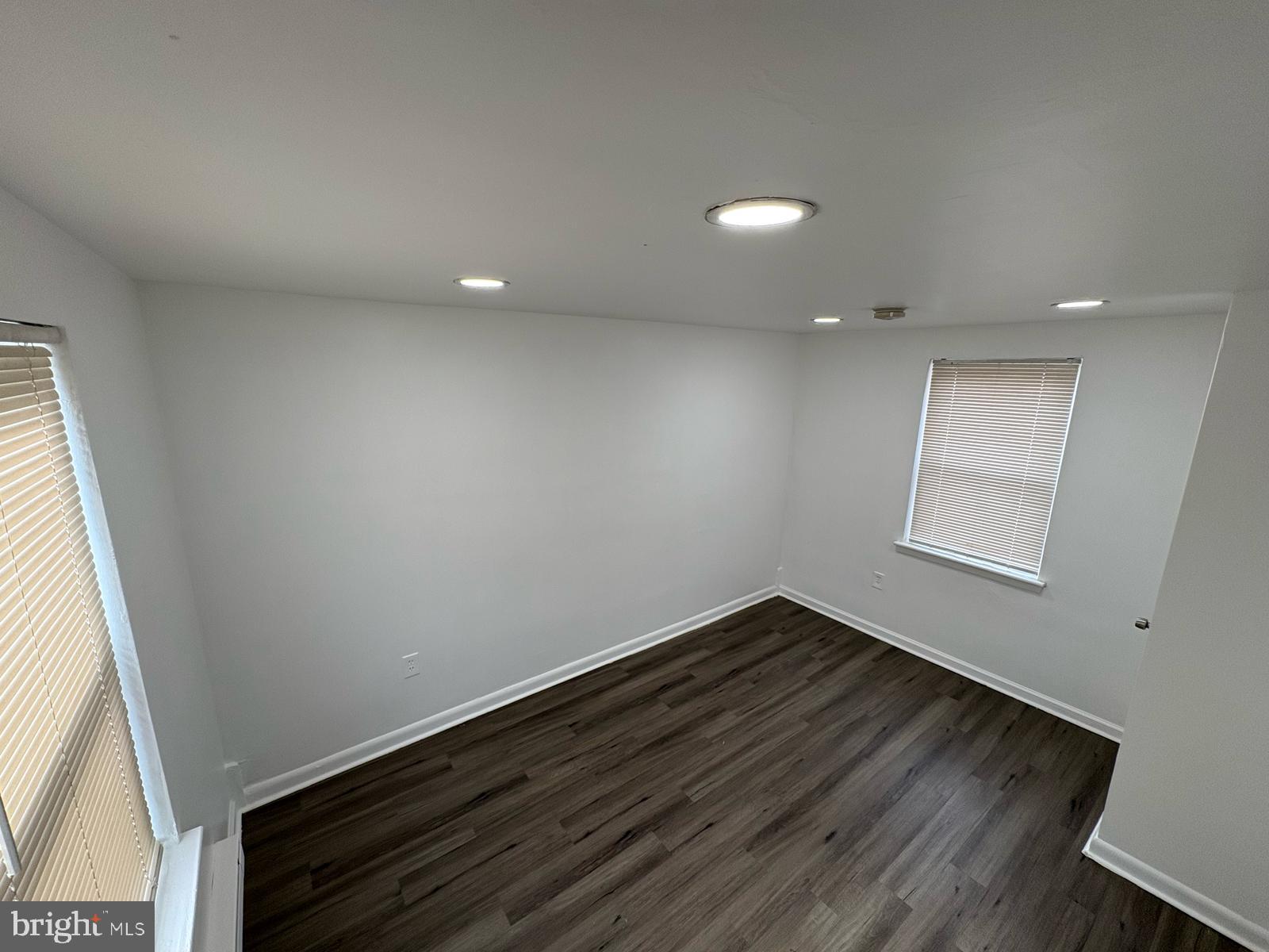 238 W ROOSEVELT BOULEVARD 2