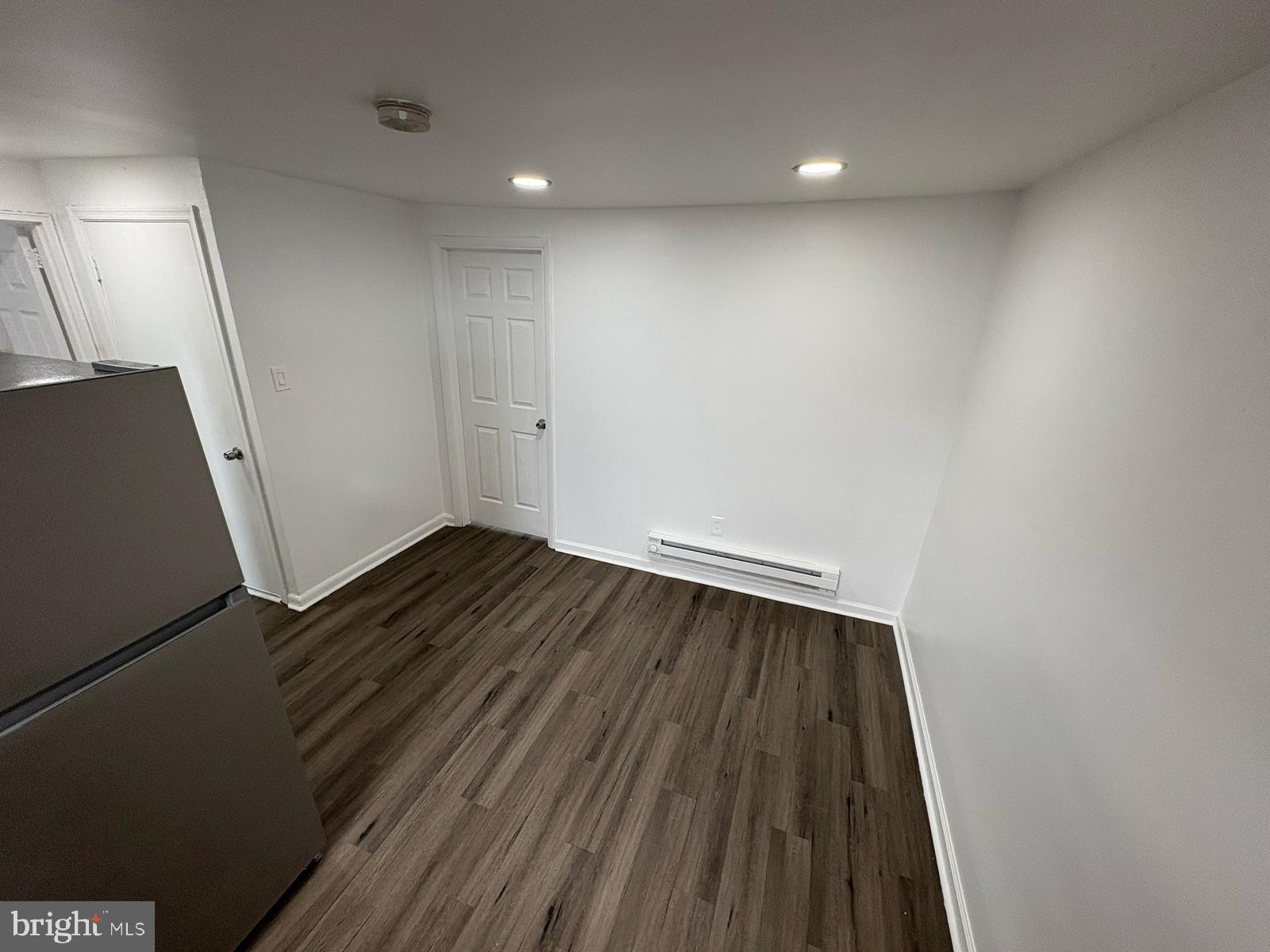 238 W ROOSEVELT BOULEVARD 2