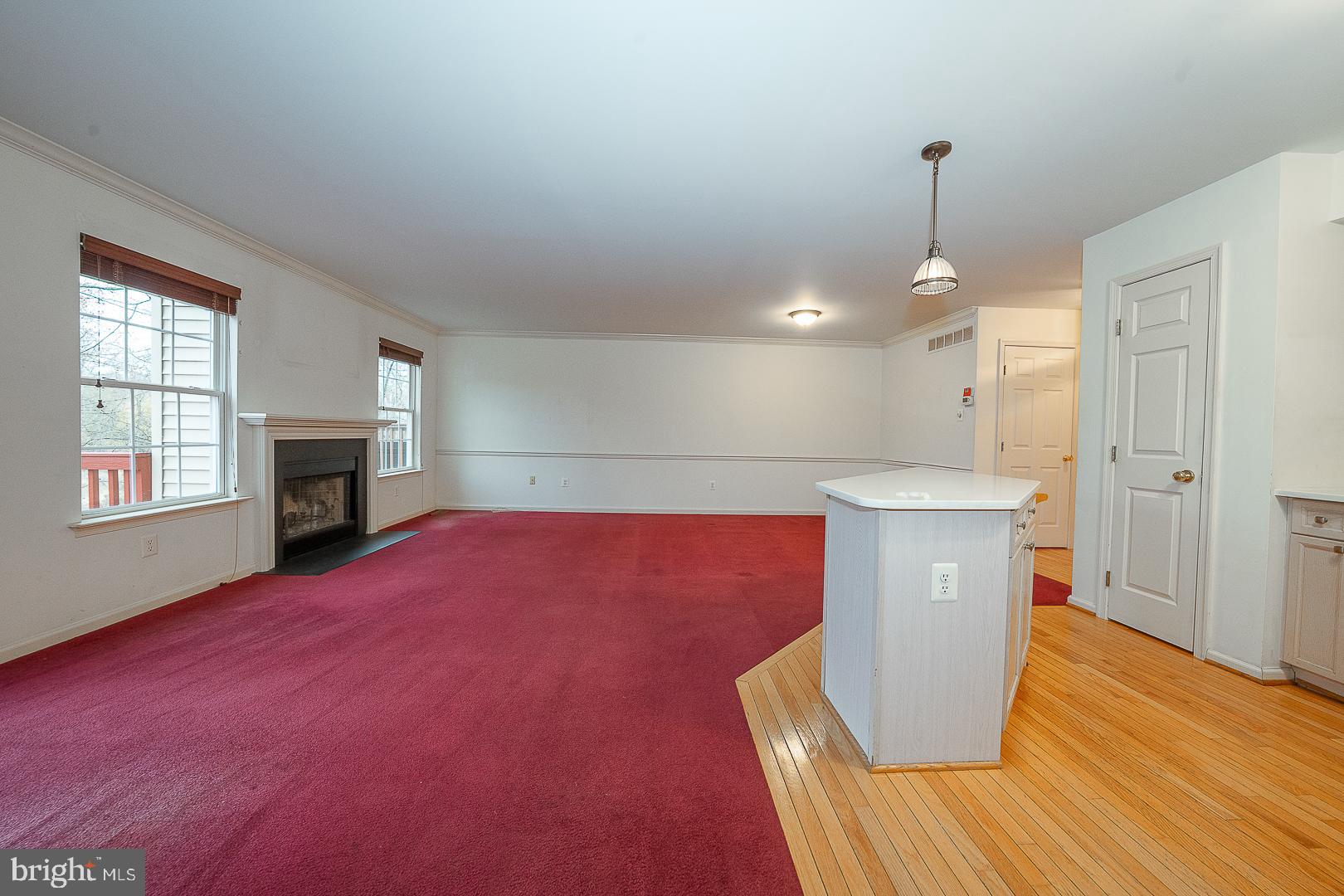 INDIAN CREEK - Residential