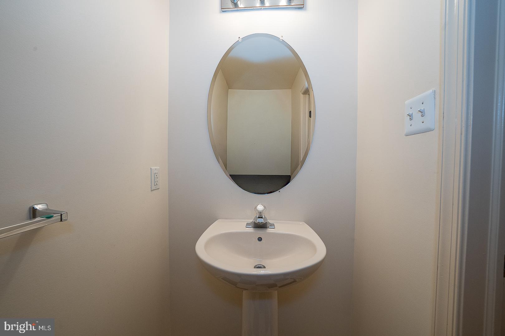 INDIAN CREEK - Residential