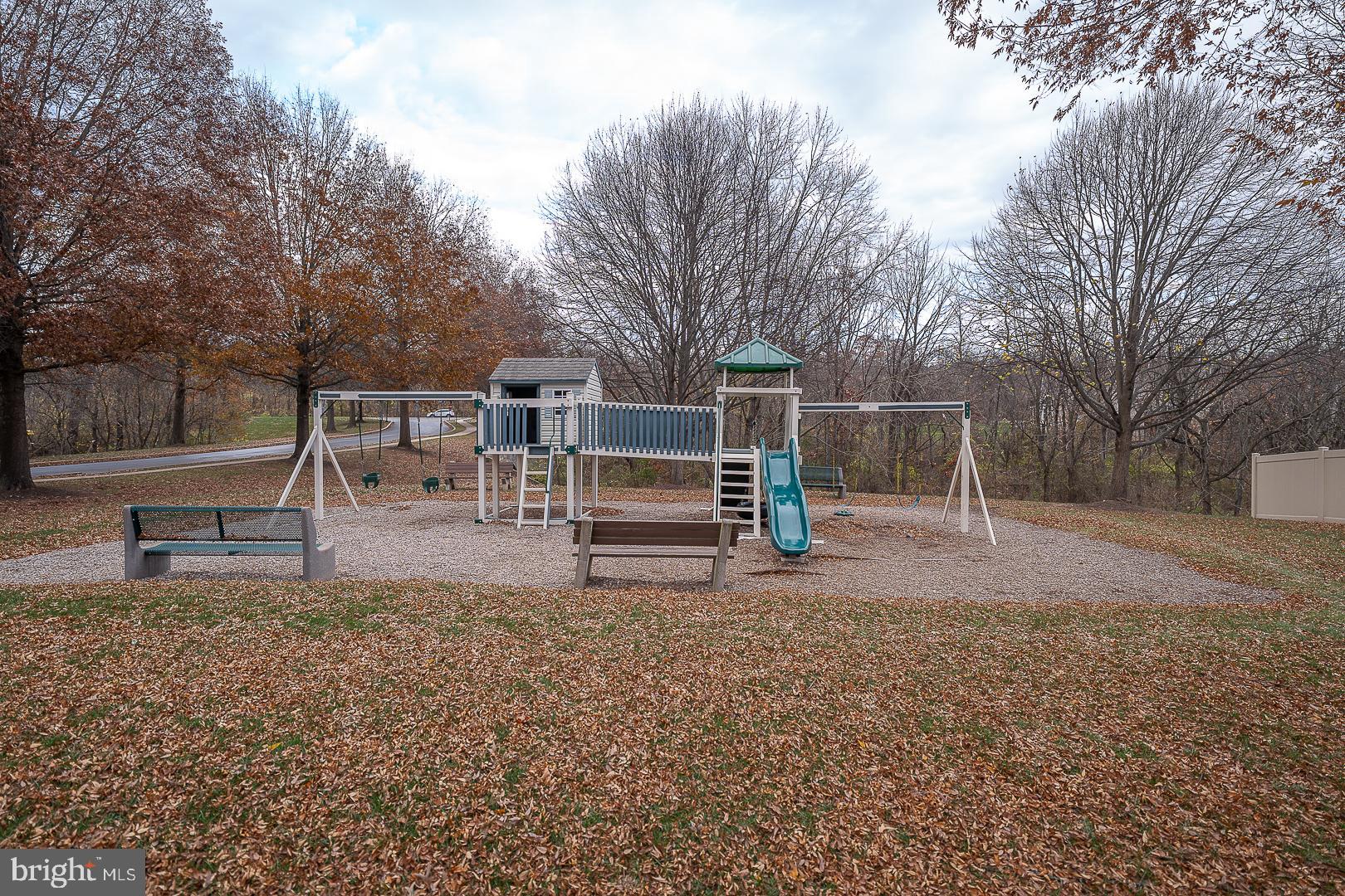 INDIAN CREEK - Residential