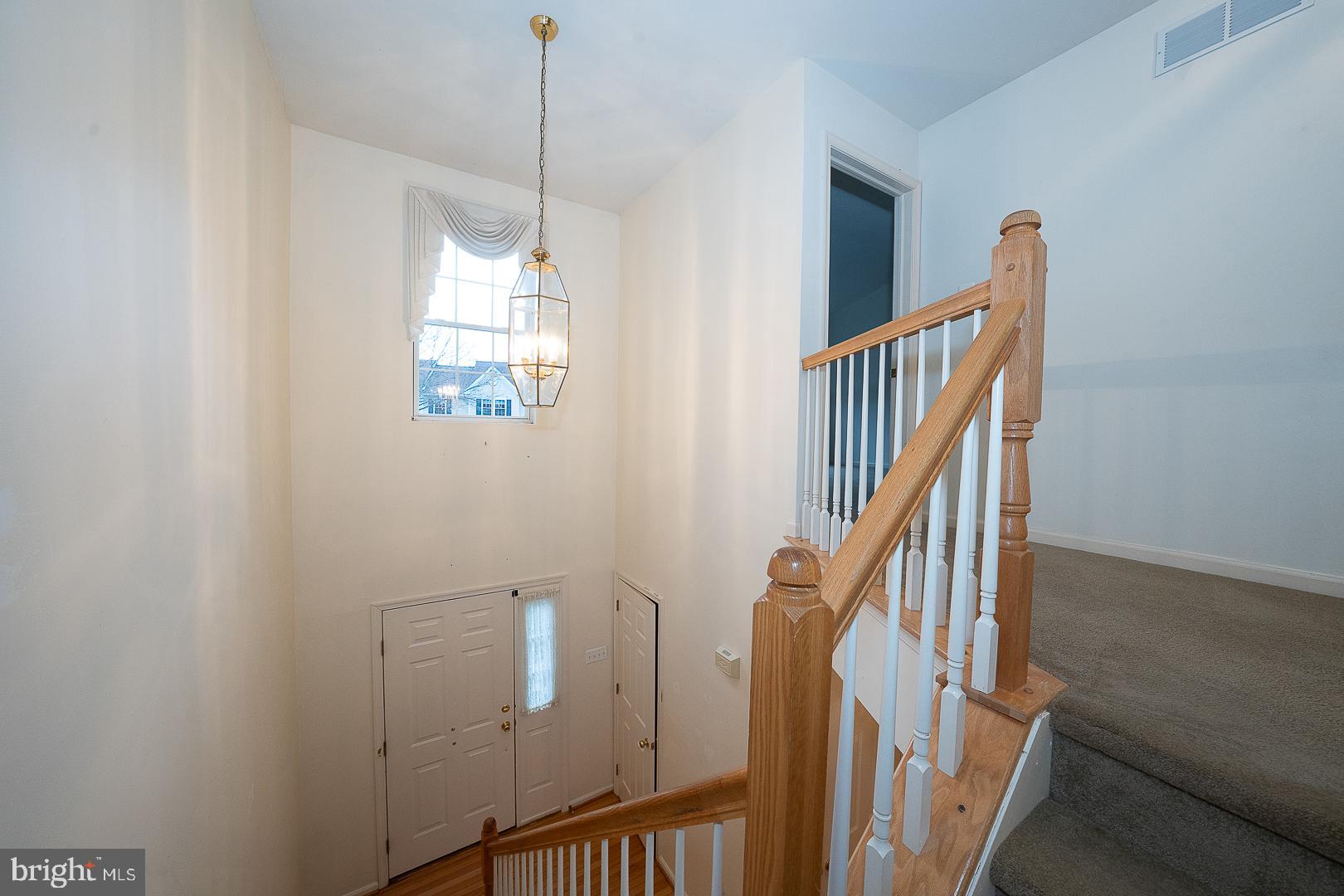 INDIAN CREEK - Residential