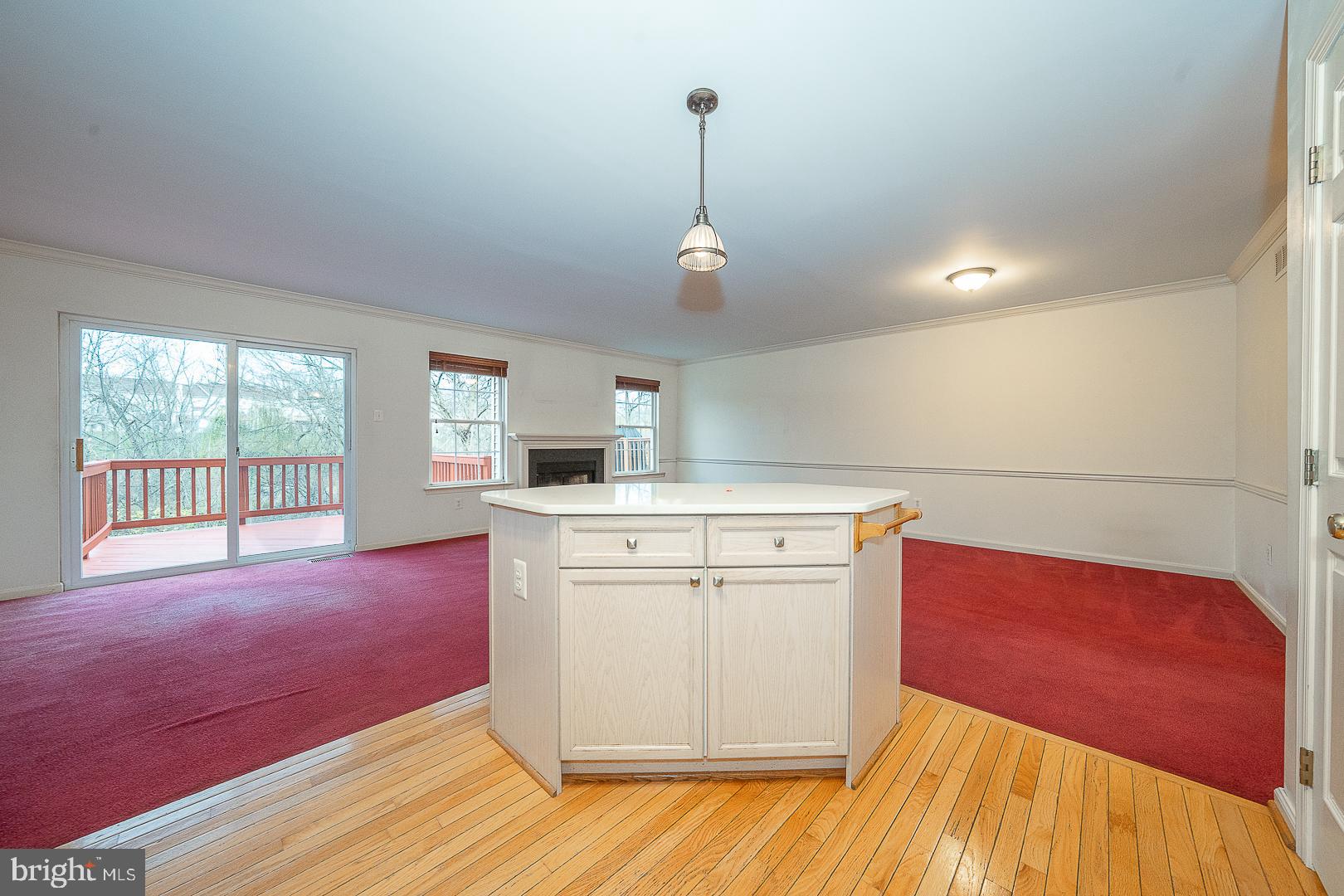 INDIAN CREEK - Residential