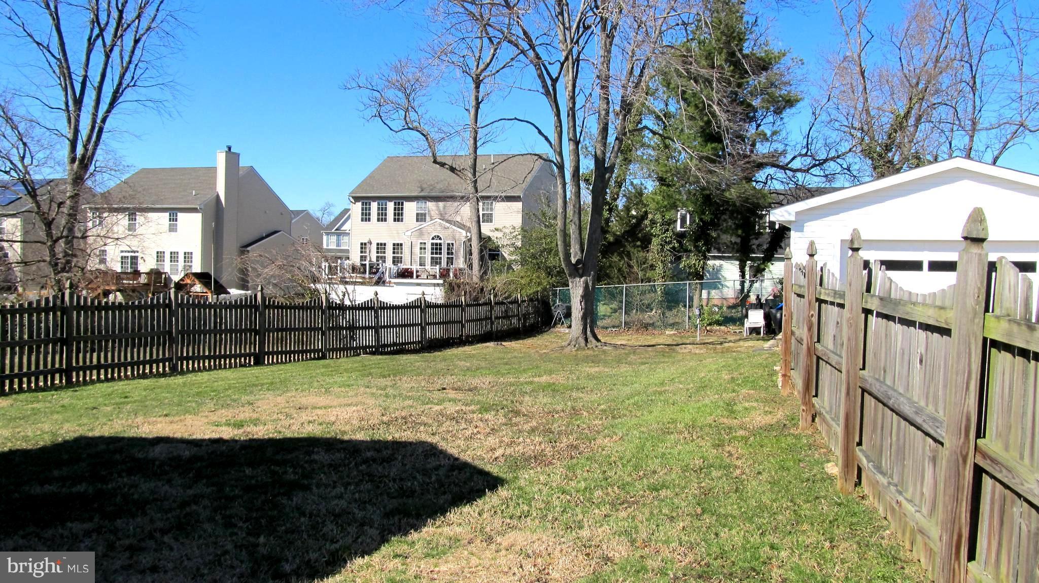 KINGSTON HEIGHTS - Residential