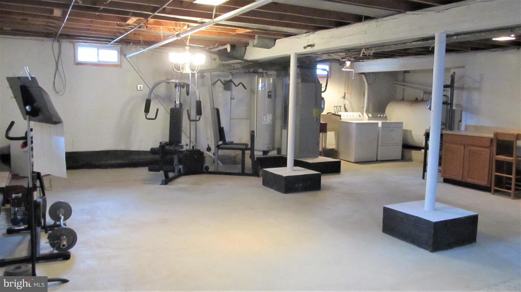 KINGSTON HEIGHTS - Residential