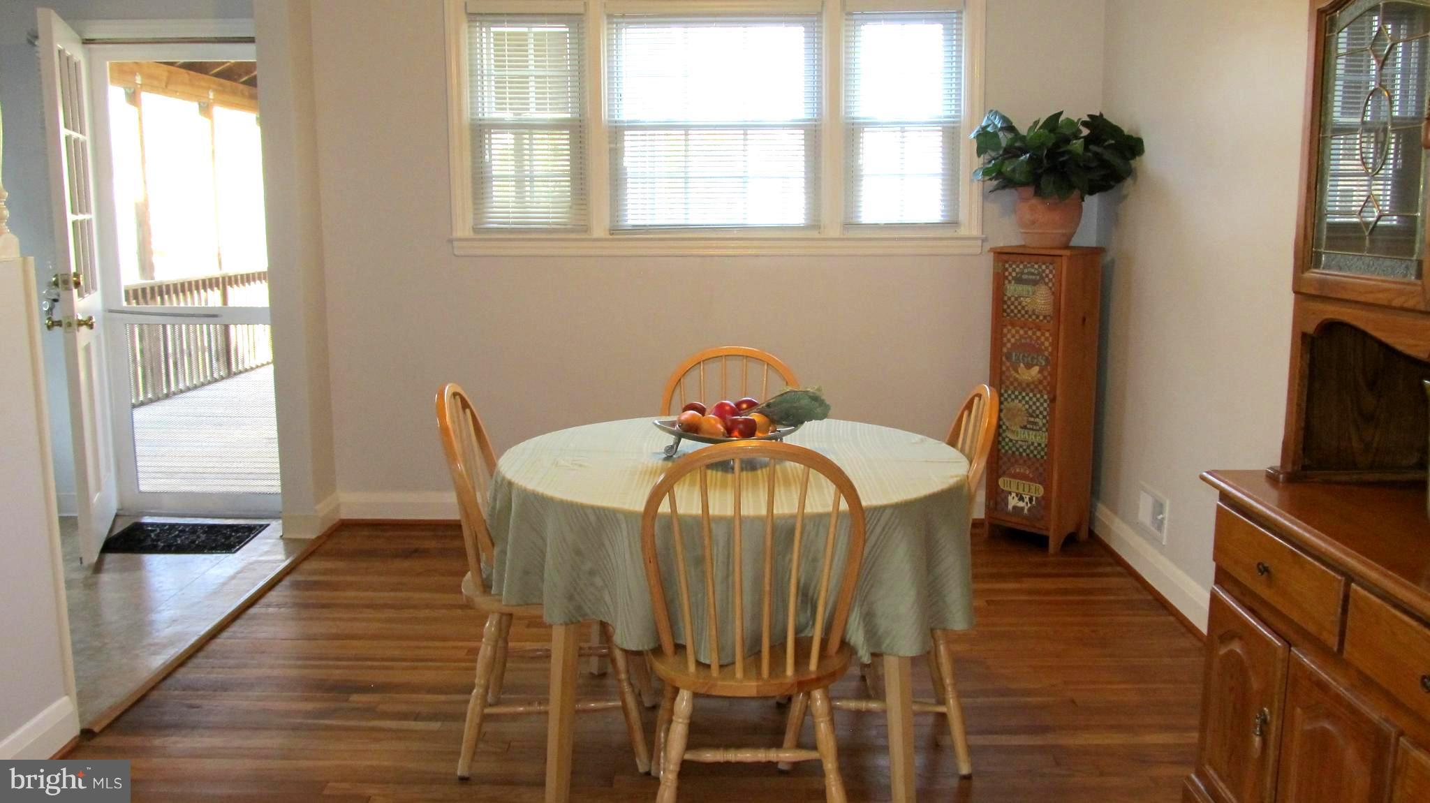 KINGSTON HEIGHTS - Residential