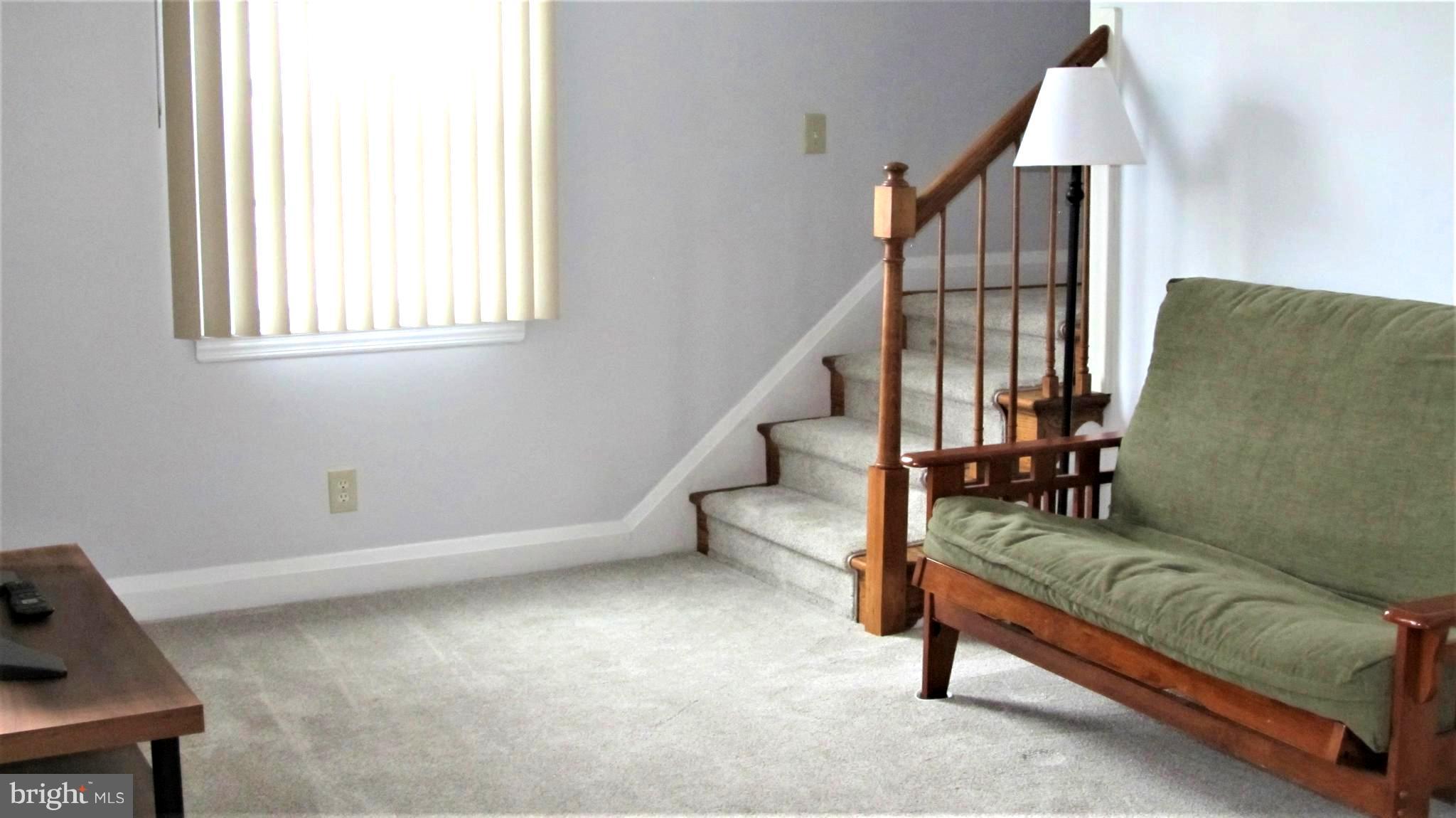 KINGSTON HEIGHTS - Residential