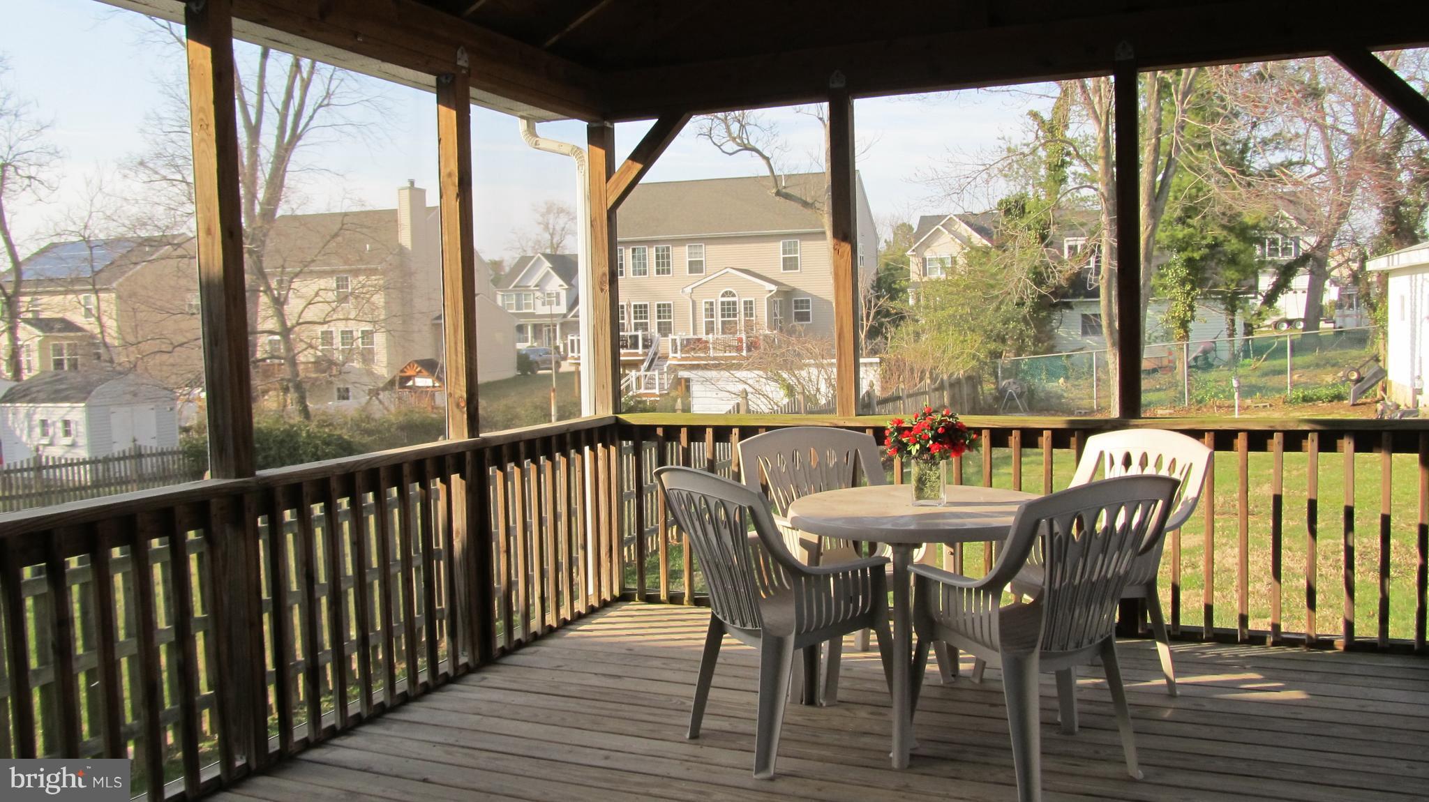 KINGSTON HEIGHTS - Residential