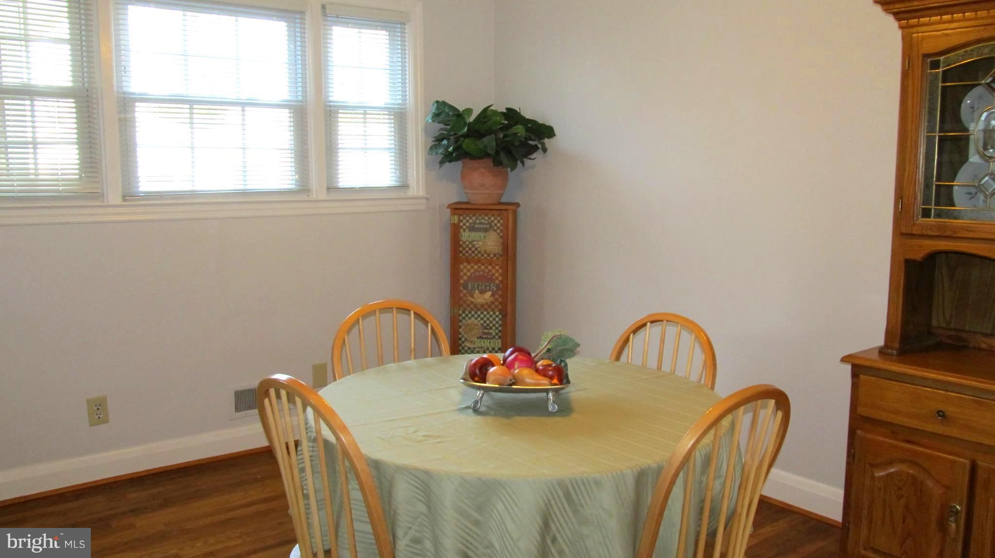 KINGSTON HEIGHTS - Residential