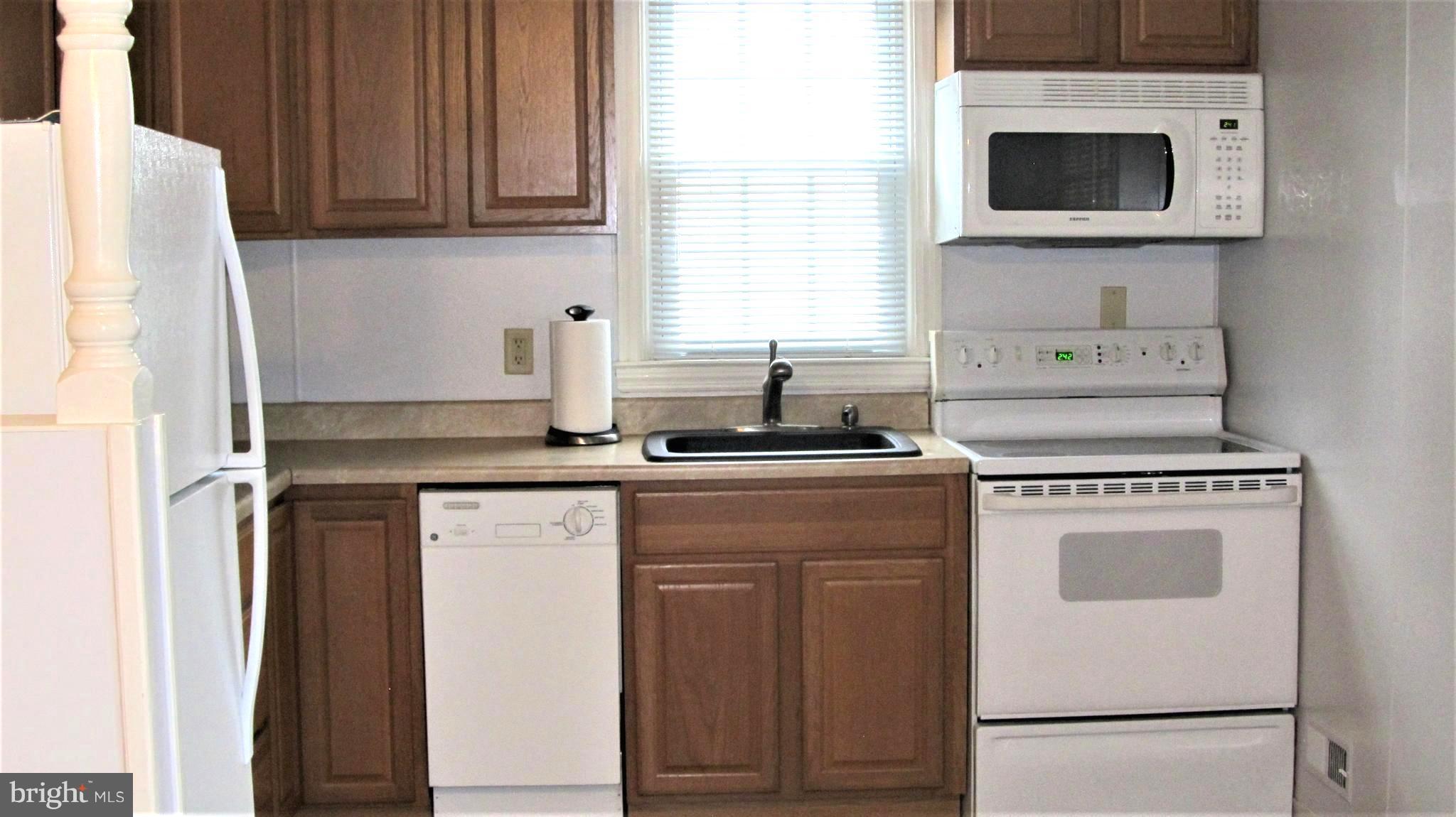 KINGSTON HEIGHTS - Residential