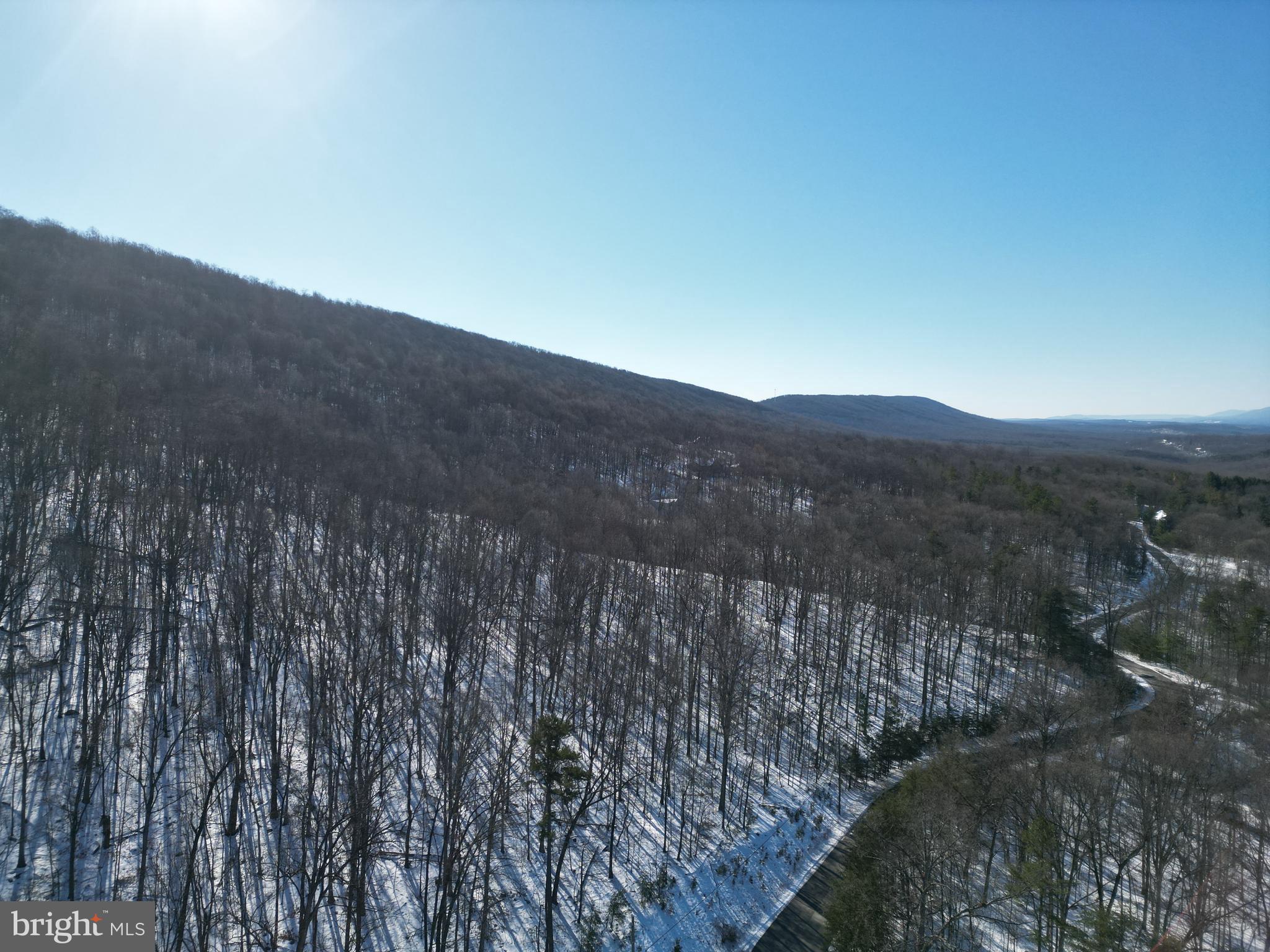 ROUND TOP ESTATES - Land