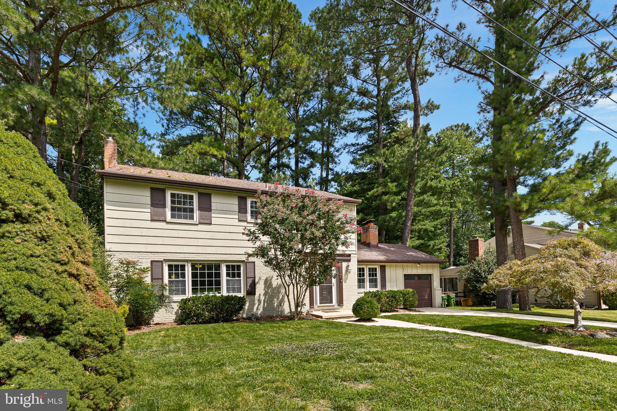 805 ROCK LANE