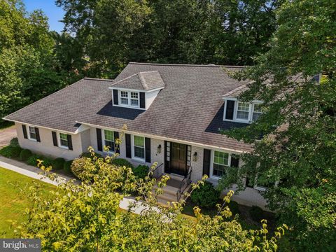 Photo of 202 Clover Drive, HOCKESSIN, DE 19707 (MLS # DENC2087700)