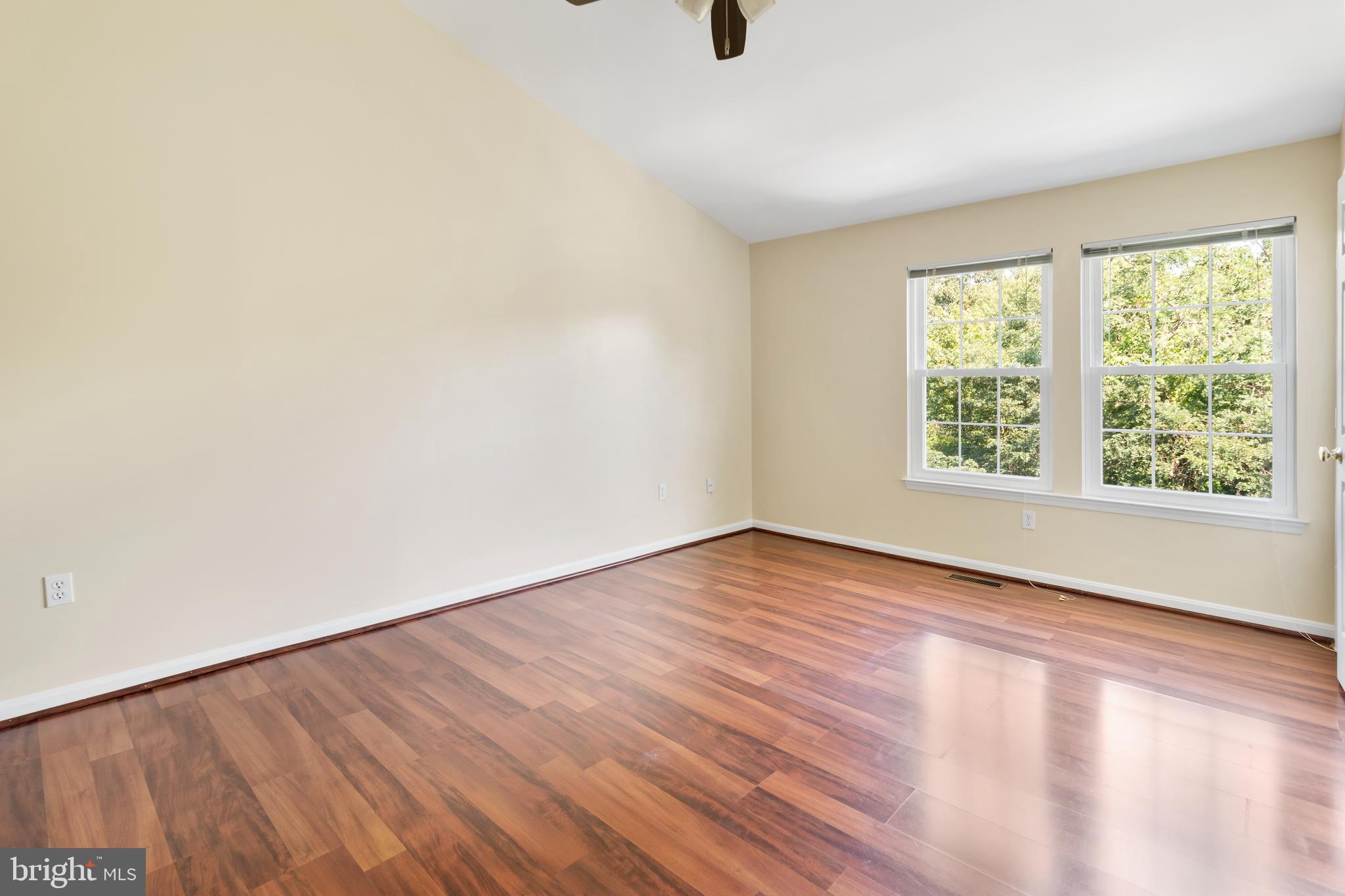 BERRY VALLEY - Residential