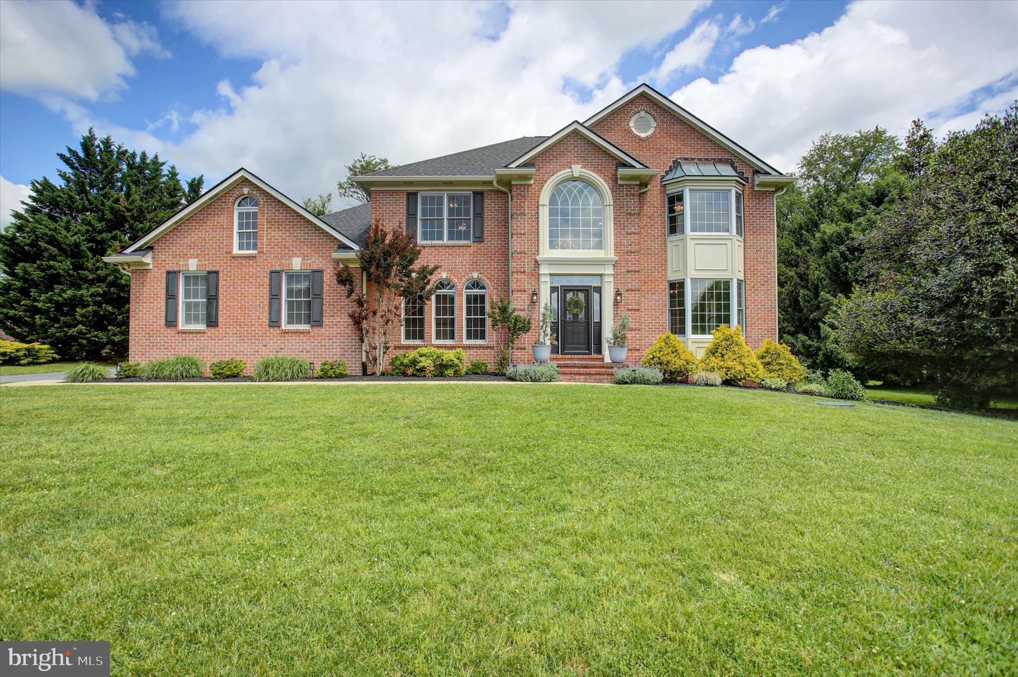HIGHMEADOWS - Residential
