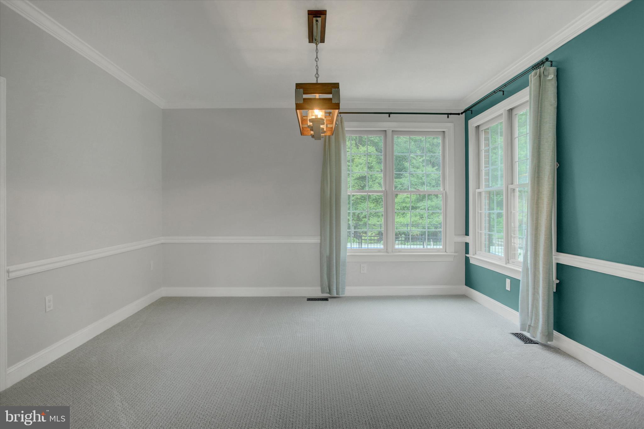 HIGHMEADOWS - Residential
