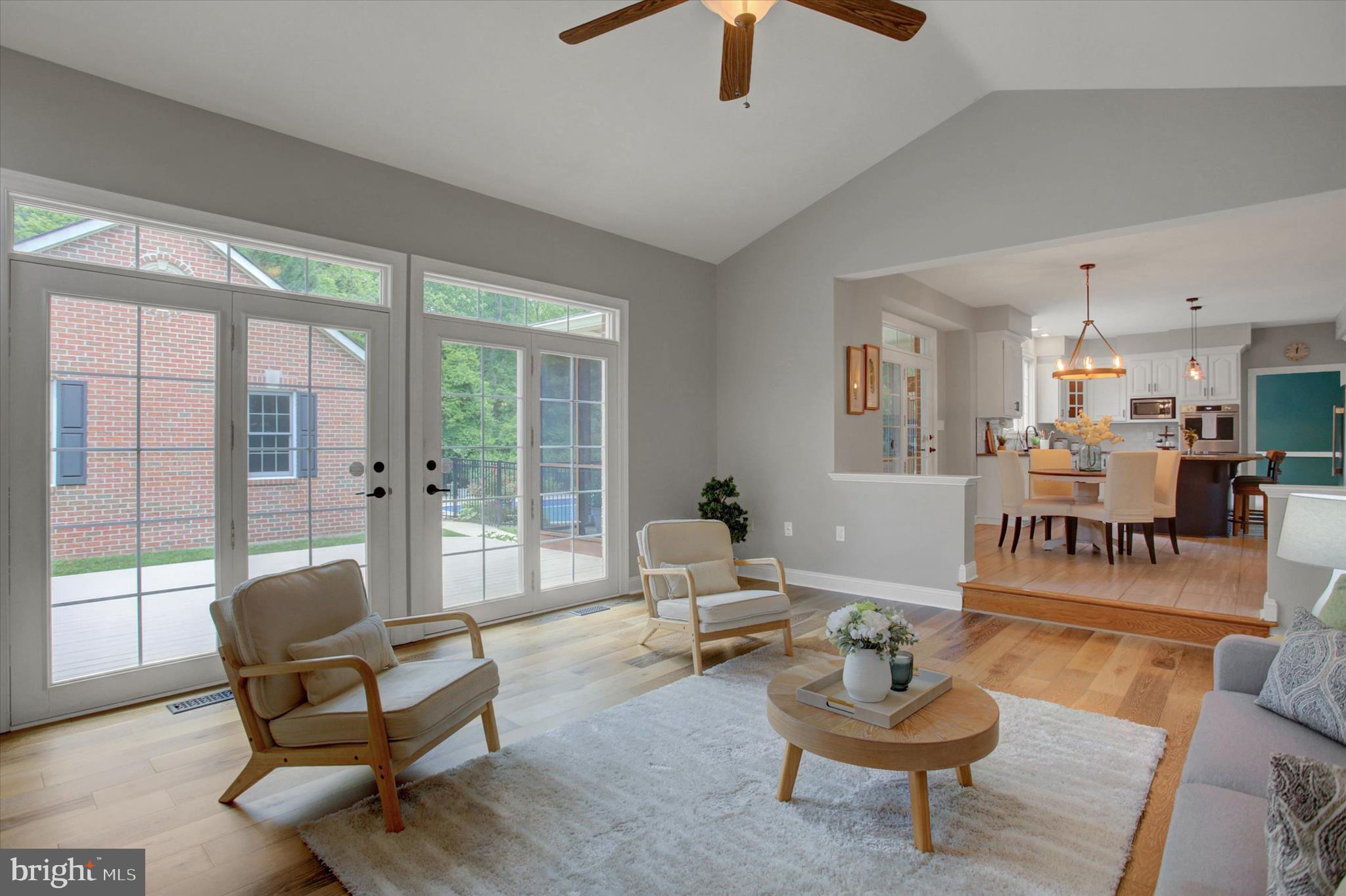 HIGHMEADOWS - Residential