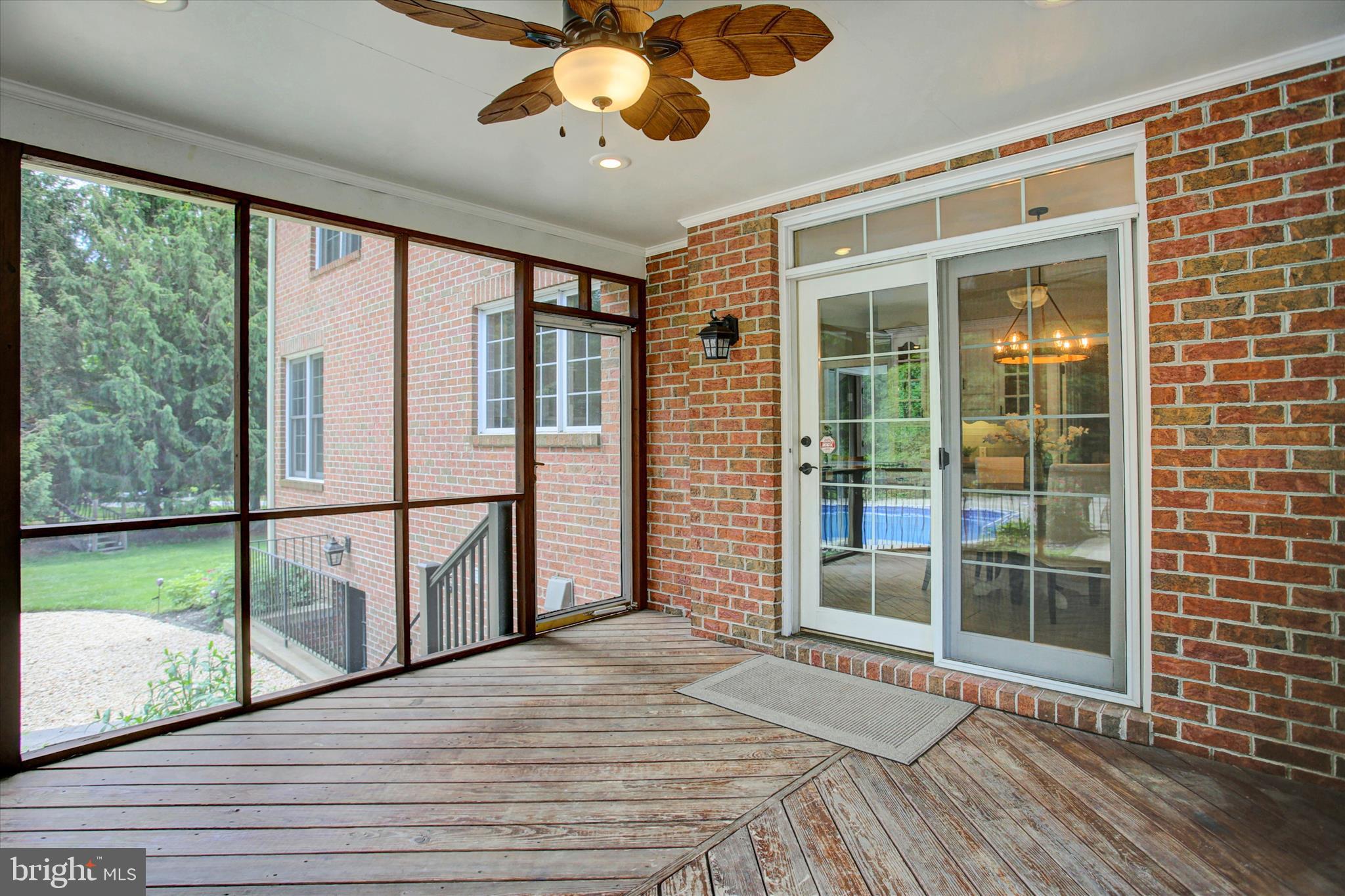HIGHMEADOWS - Residential