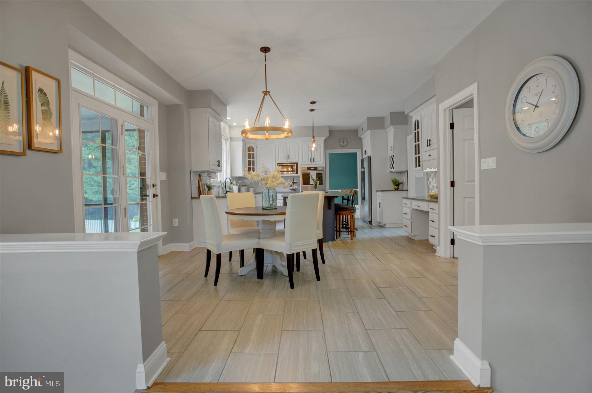 HIGHMEADOWS - Residential